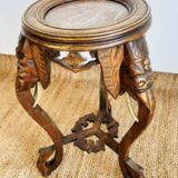 Sellette en bois sculpté, plateau en marbre rouge, début XXe