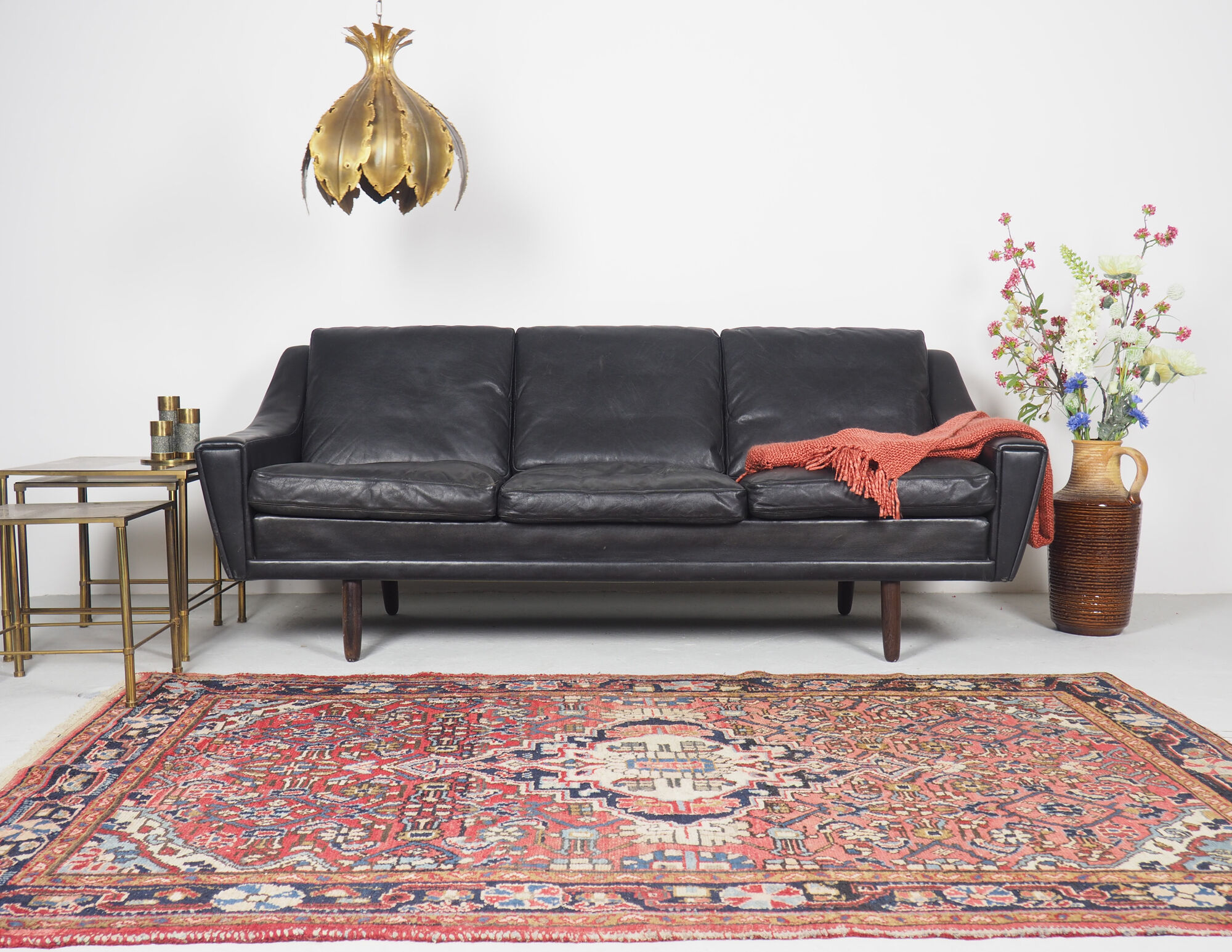 3 seater sofa in black leather, 1960