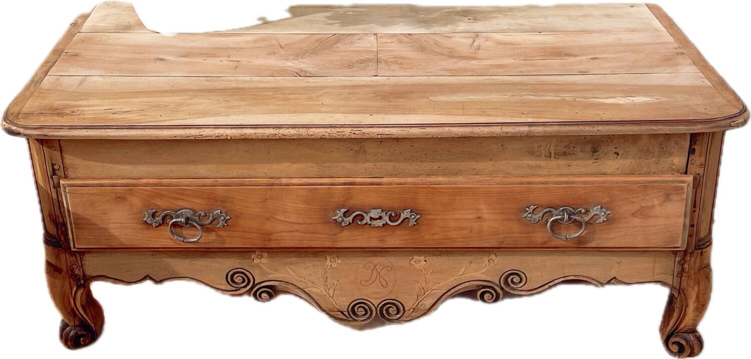 Vintage and rustic TV stand or coffee table in carved raw wood