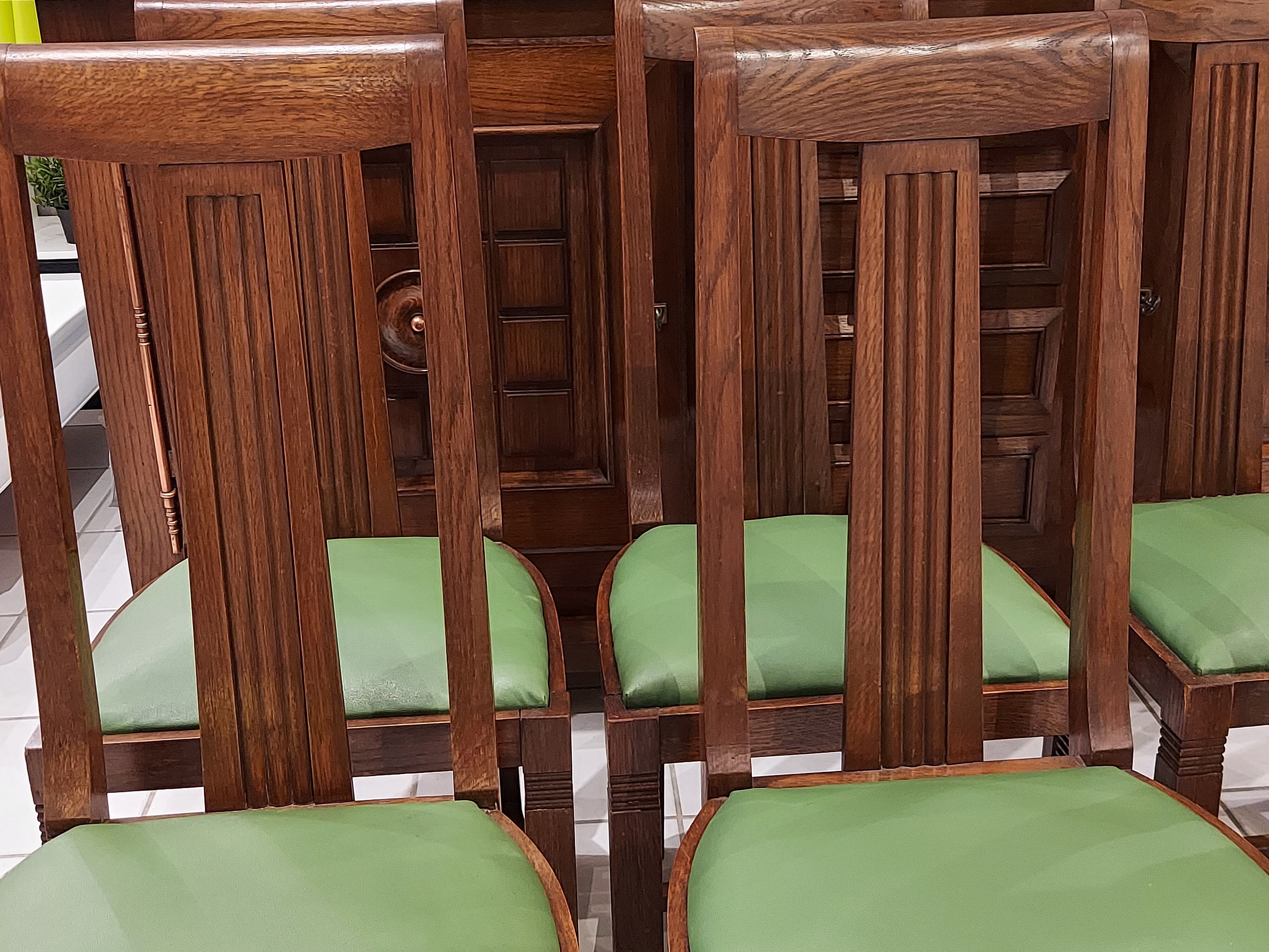 Suite de 6 Chaises chêne Art Déco années 1940