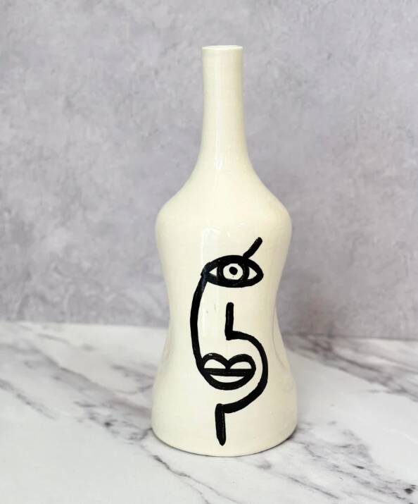 Oudm hollow bottle vase
