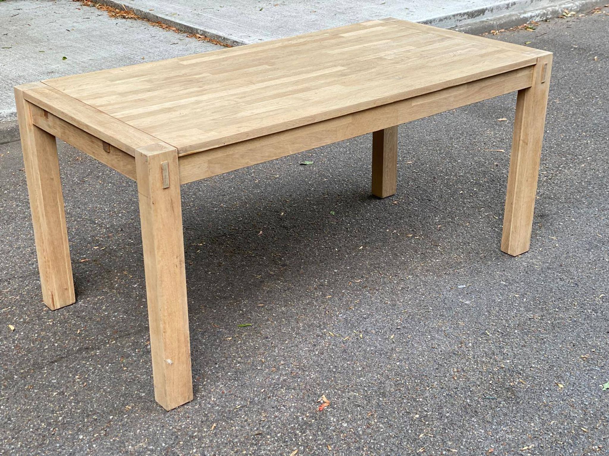 Large extendable Scandinavian dining table in stripped solid oak 160-240.