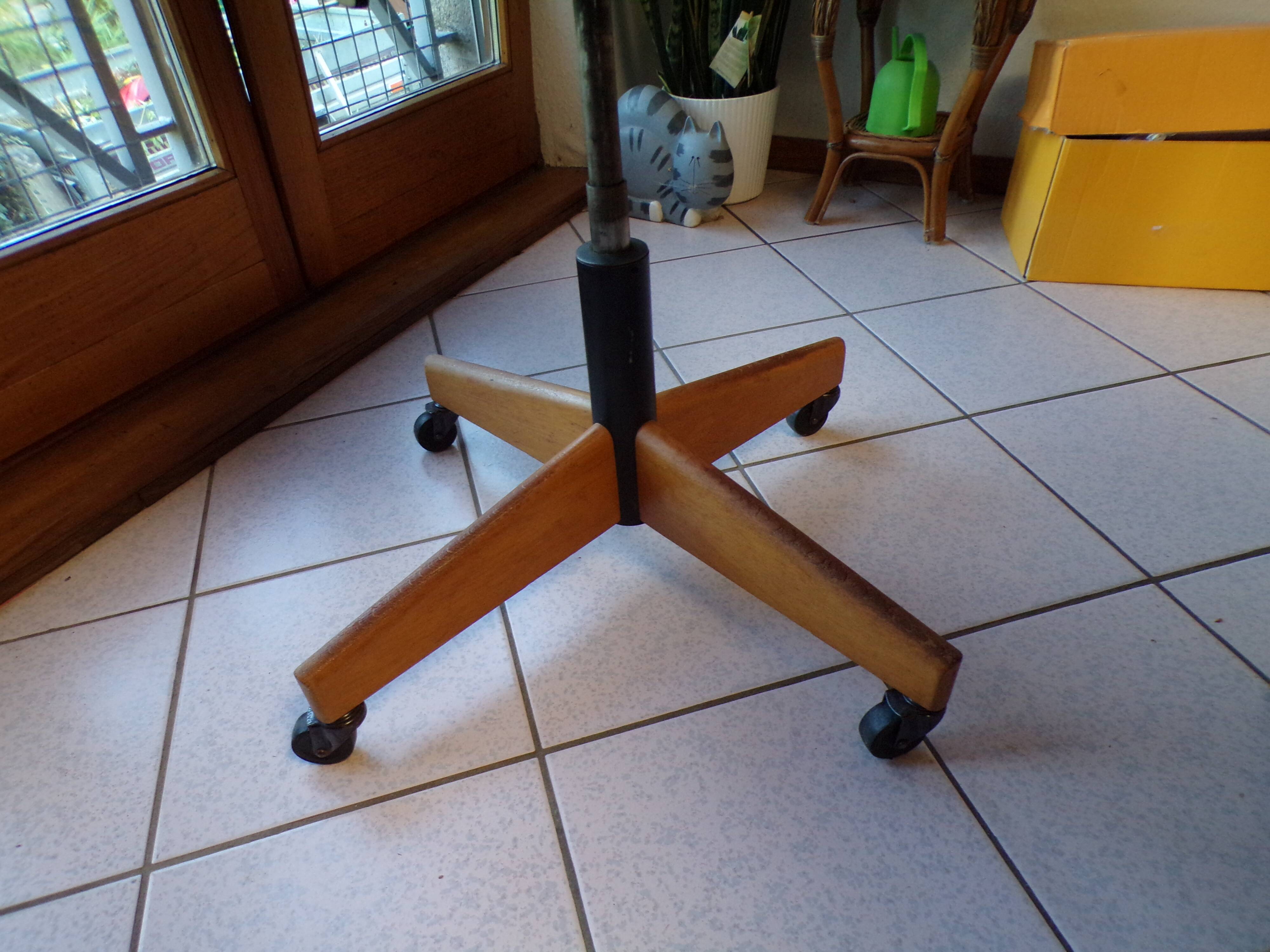 Stoll Giroflex swivel chair, 60s-70s