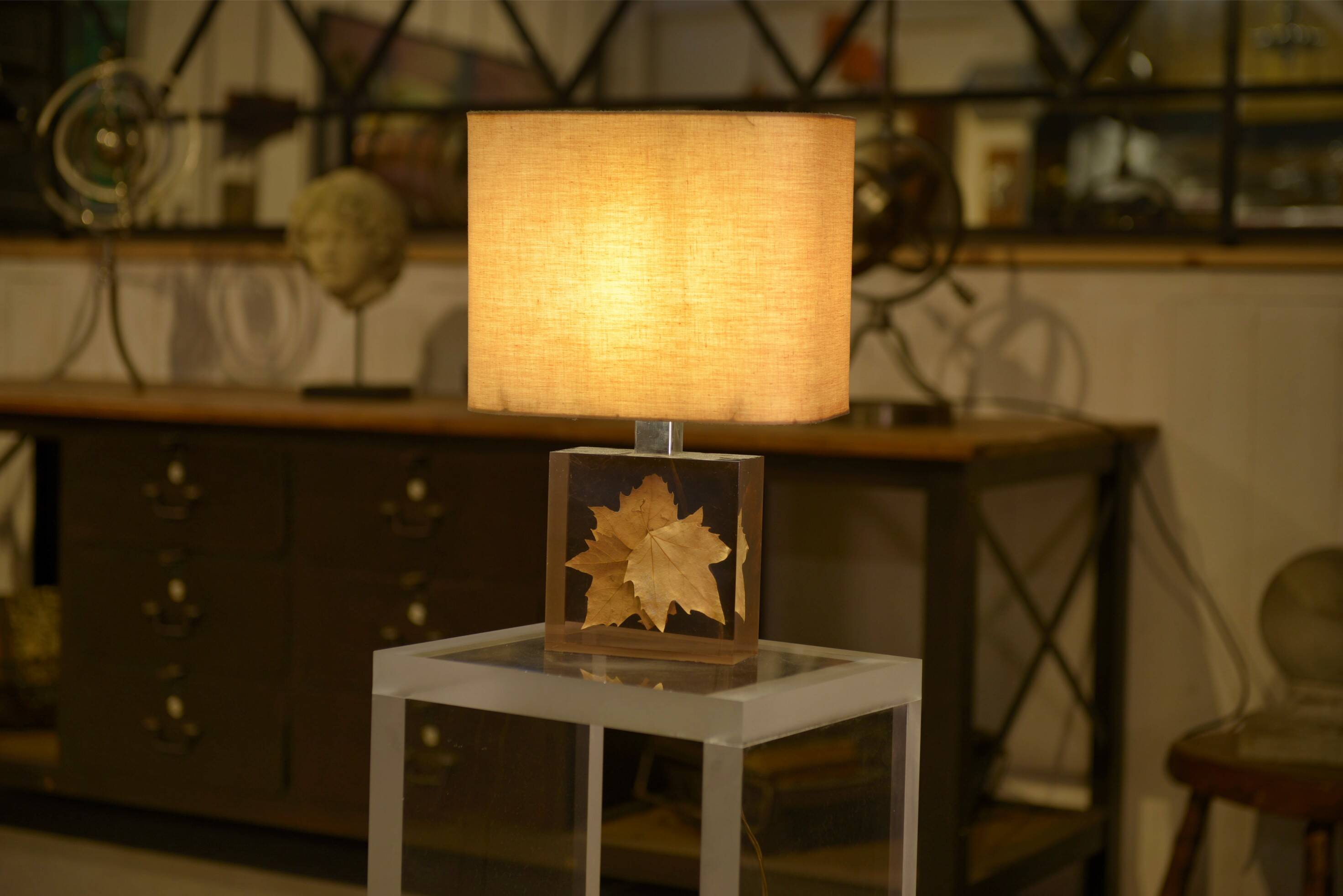 Lamp with plane tree leaf inclusion by Pierre Giraudon 1970s