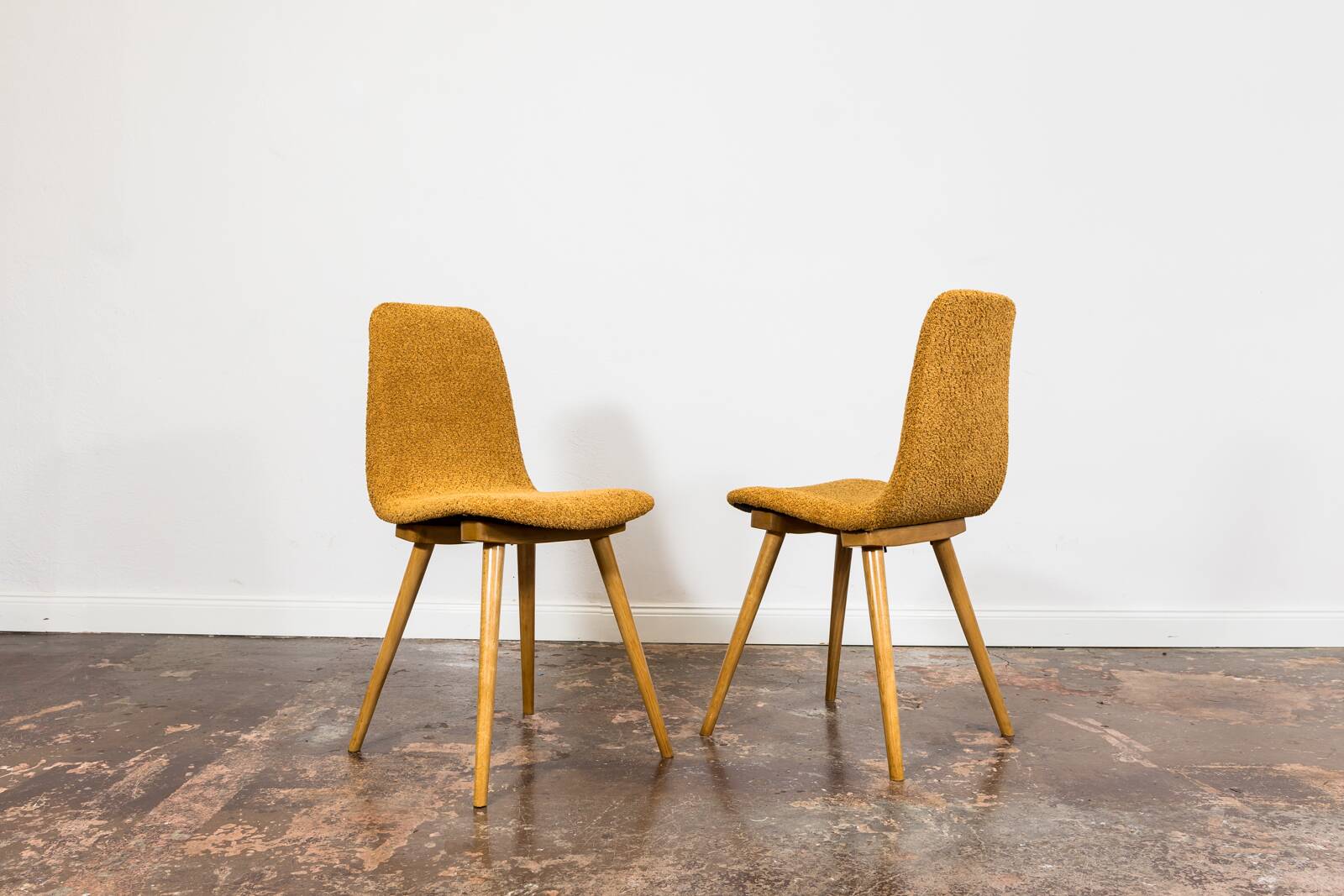 Set Of 6 Chairs, A-6150 By FAMEG, Poland, 1960’S