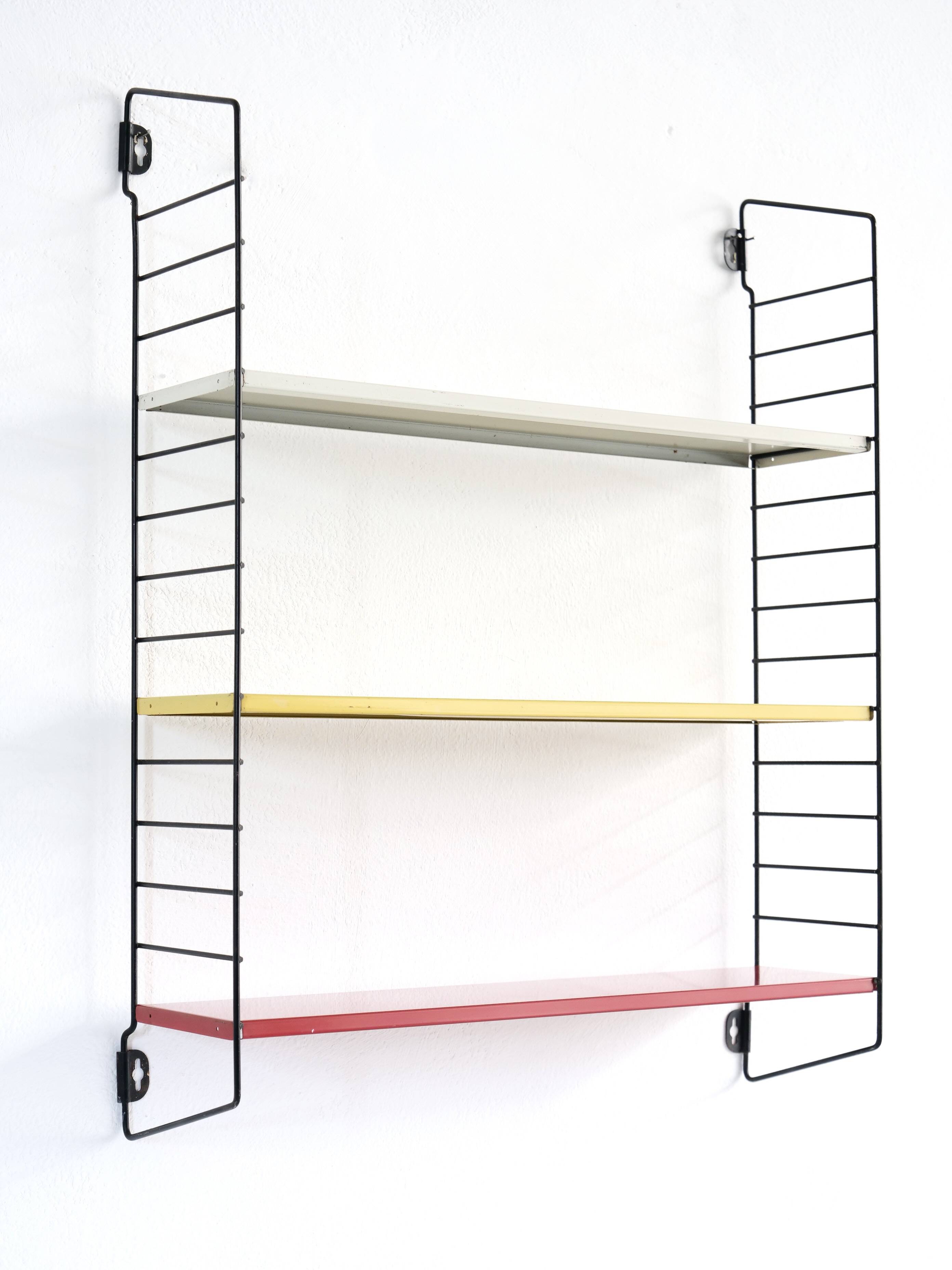 Tomado compact shelf