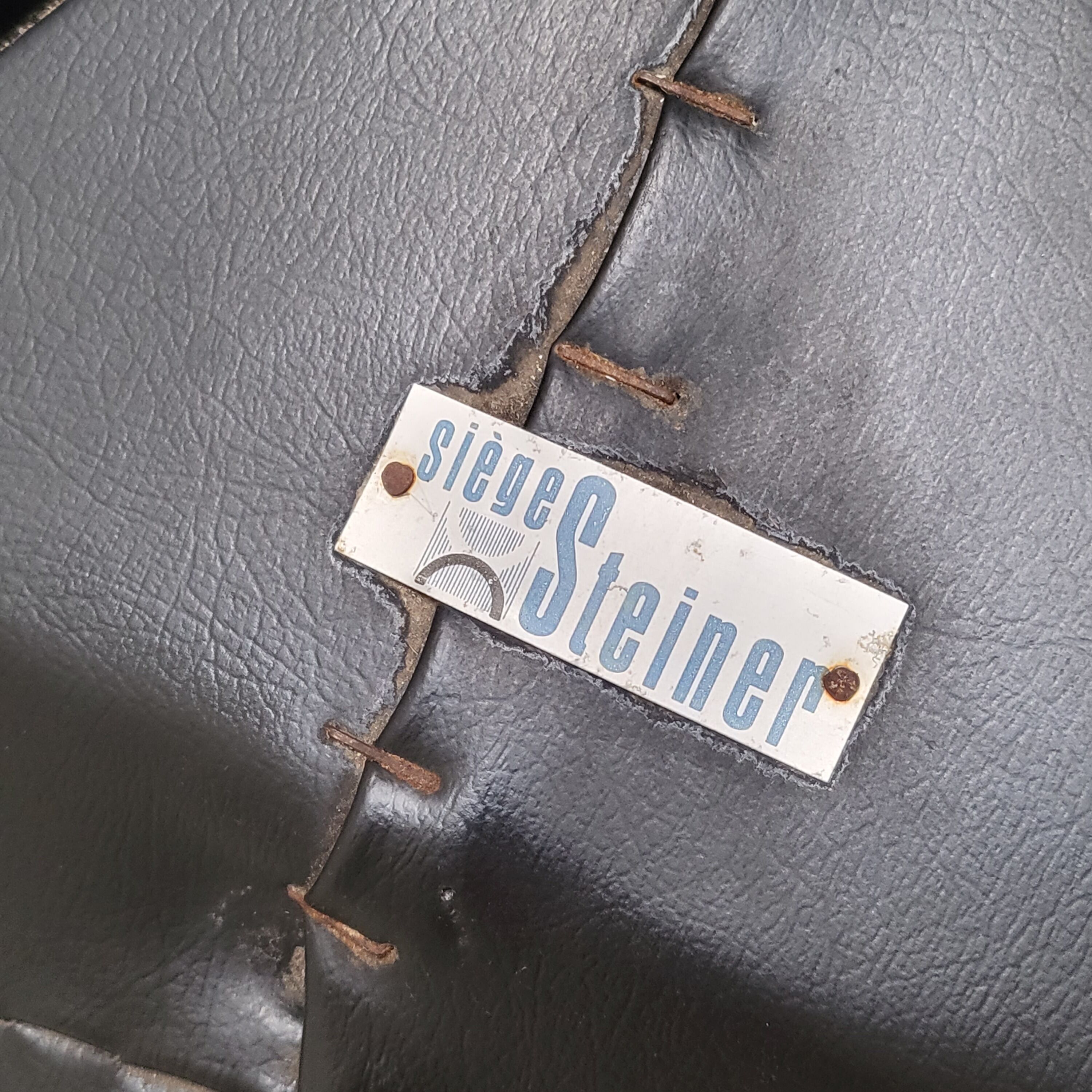 Pierre Guariche tonneau chair for Steiner 1950 vintage