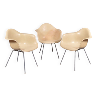 3 Fauteuils DAX par Charles & Ray Eames édition Herman Miller