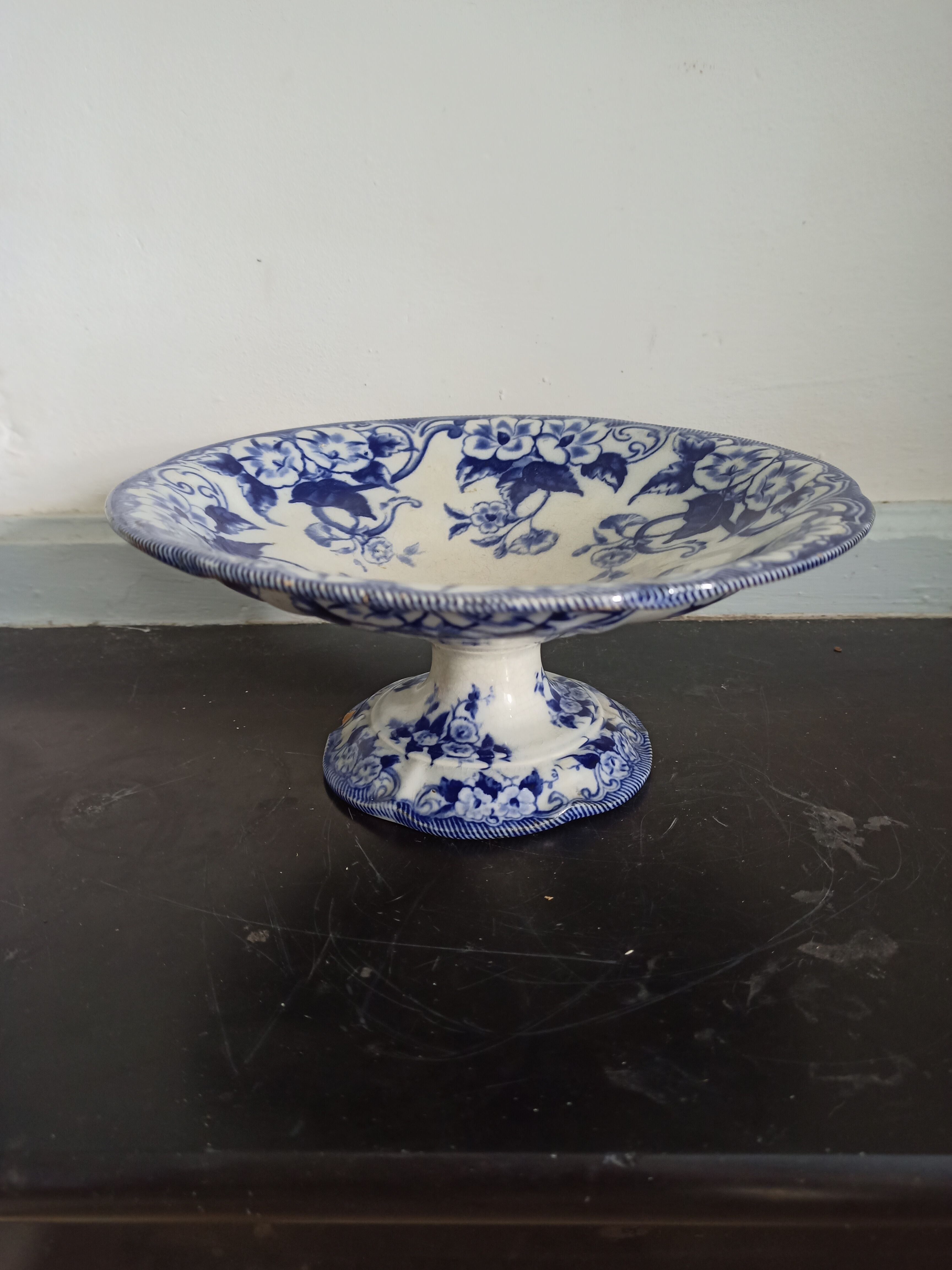 Faience display creil montereau flora old compotier on piedouche