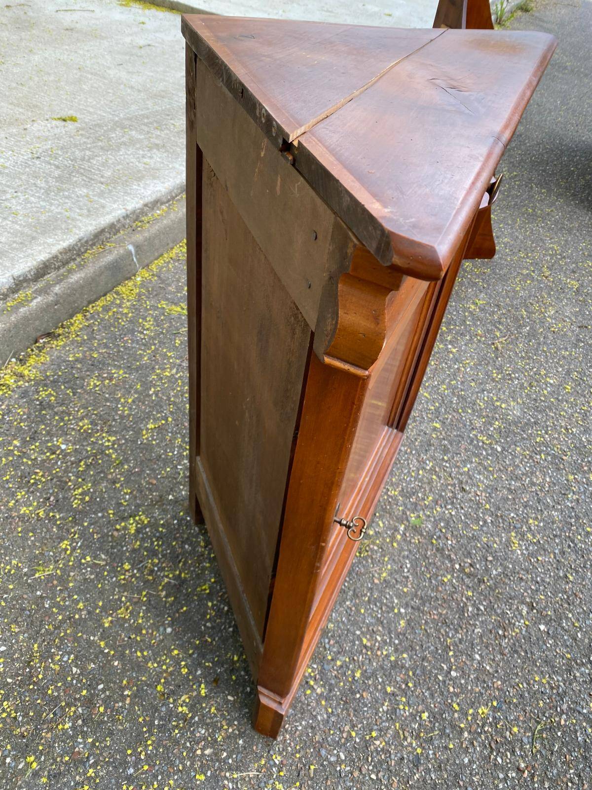 19th-century solid wood corner shelf unit