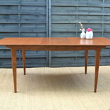 Table dining room extension by Younger