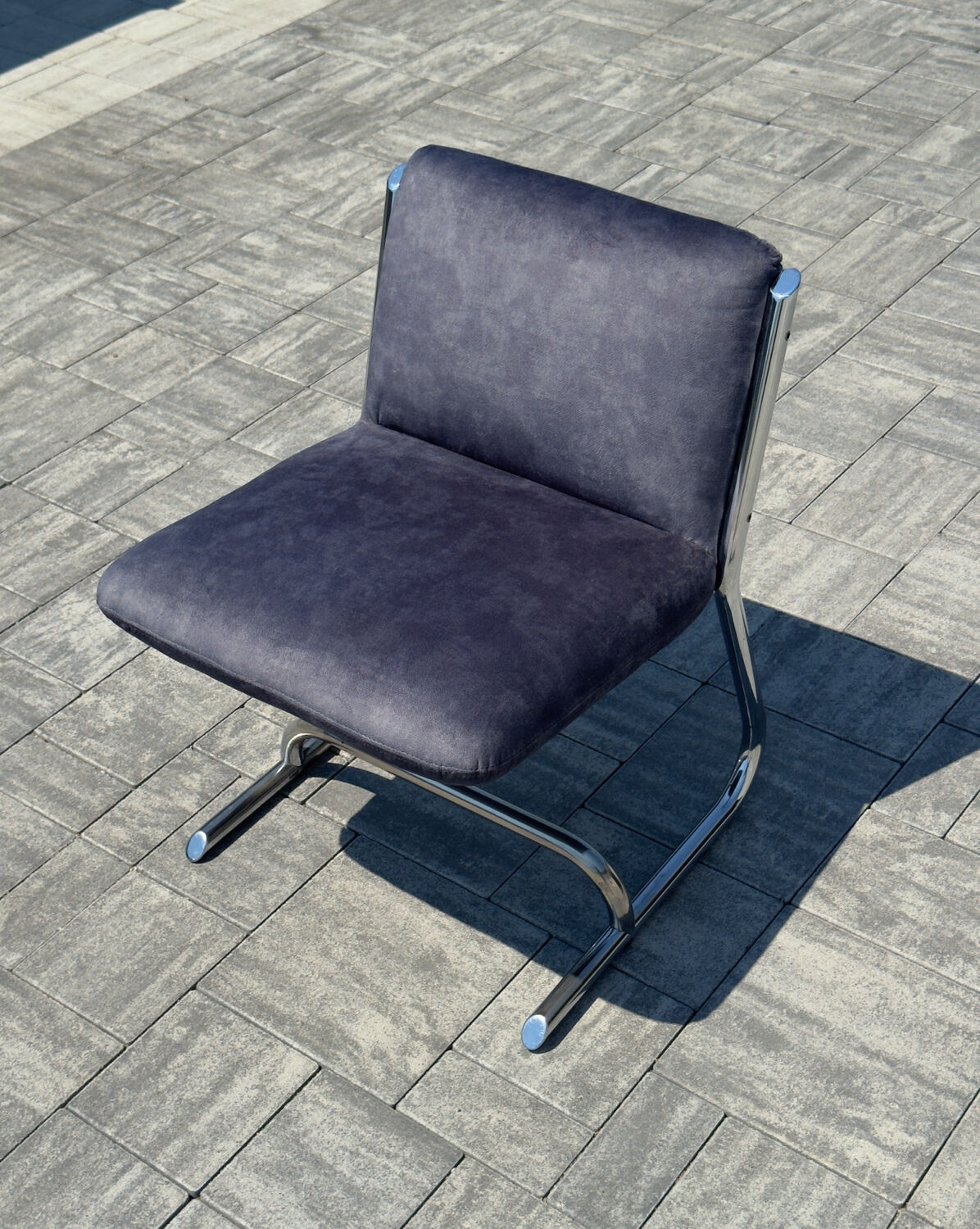 One of three available DID (Dado Industrial Design) Clematis chairs