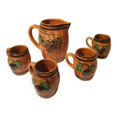 Service barbotine 1 pichet 4 tasses gobelets décor raisin Ile d'Oléron