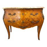 Louis XV curved commode, marble top, bronze fittings and marquetry.