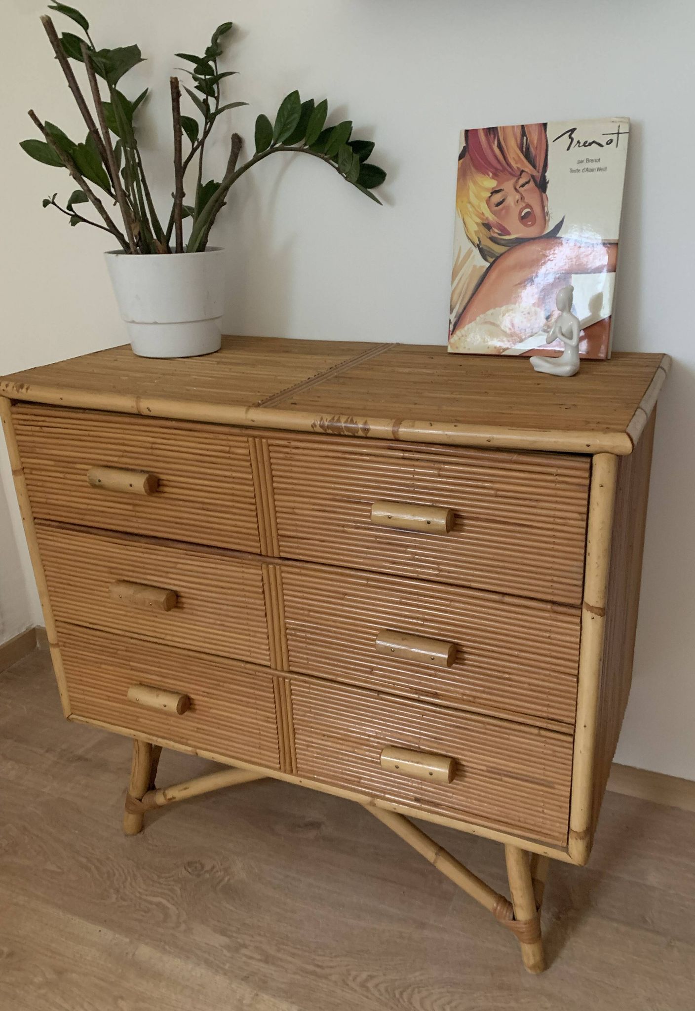 3-drawer rattan/bamboo chest of drawers attributed to Adrien Audoux and Frida Minnet. Circa 1950