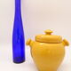 Bouteille vintage en verre bleu cobalt