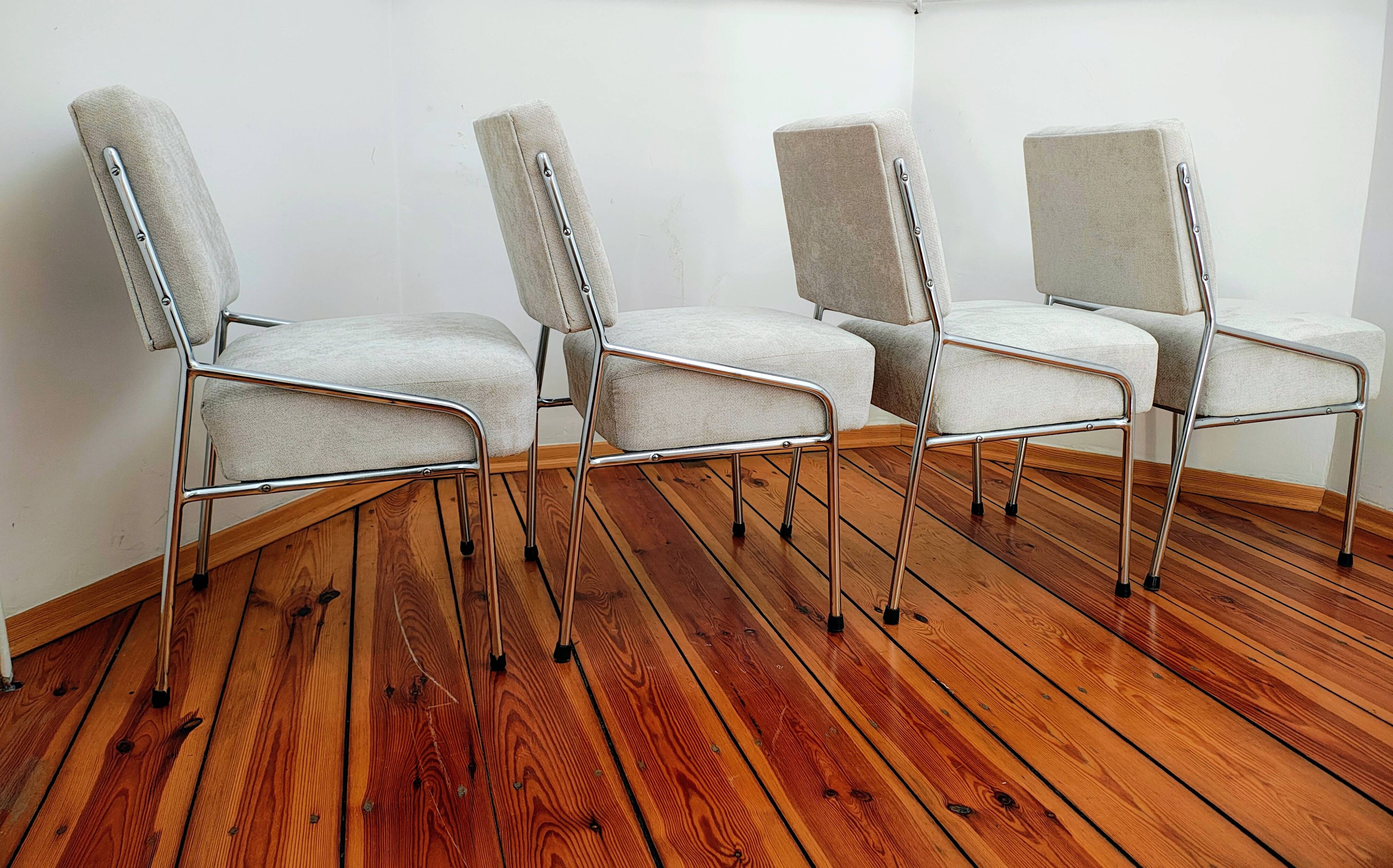 Bauhaus Dining Chairs attributed to Hynek Gottwald, Former Czechoslovakia,