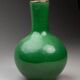 Vase shangping en porcelaine monochrome vert -kangxi (1662-1722) chine