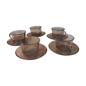 Arcopal cups and brown vintage shell