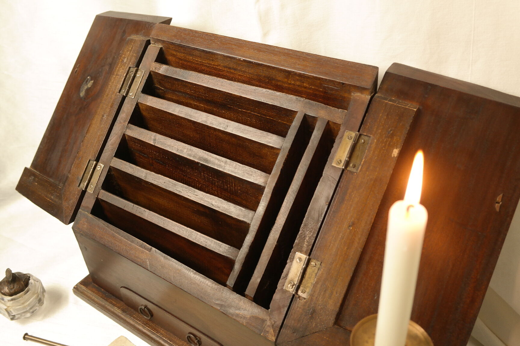 Antique table cabinet in solid mahogany XXth