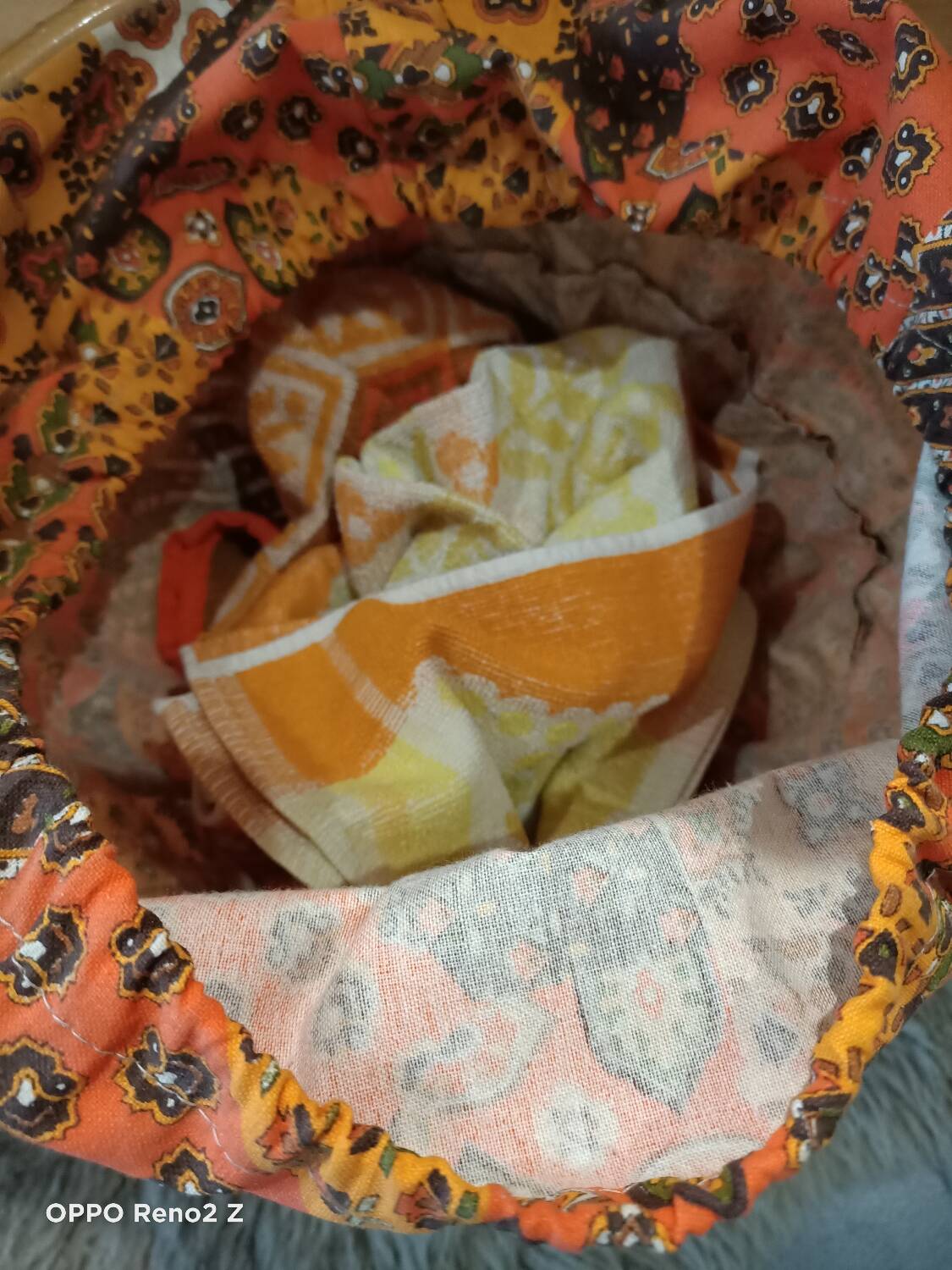 Travailleuse rotin vintage