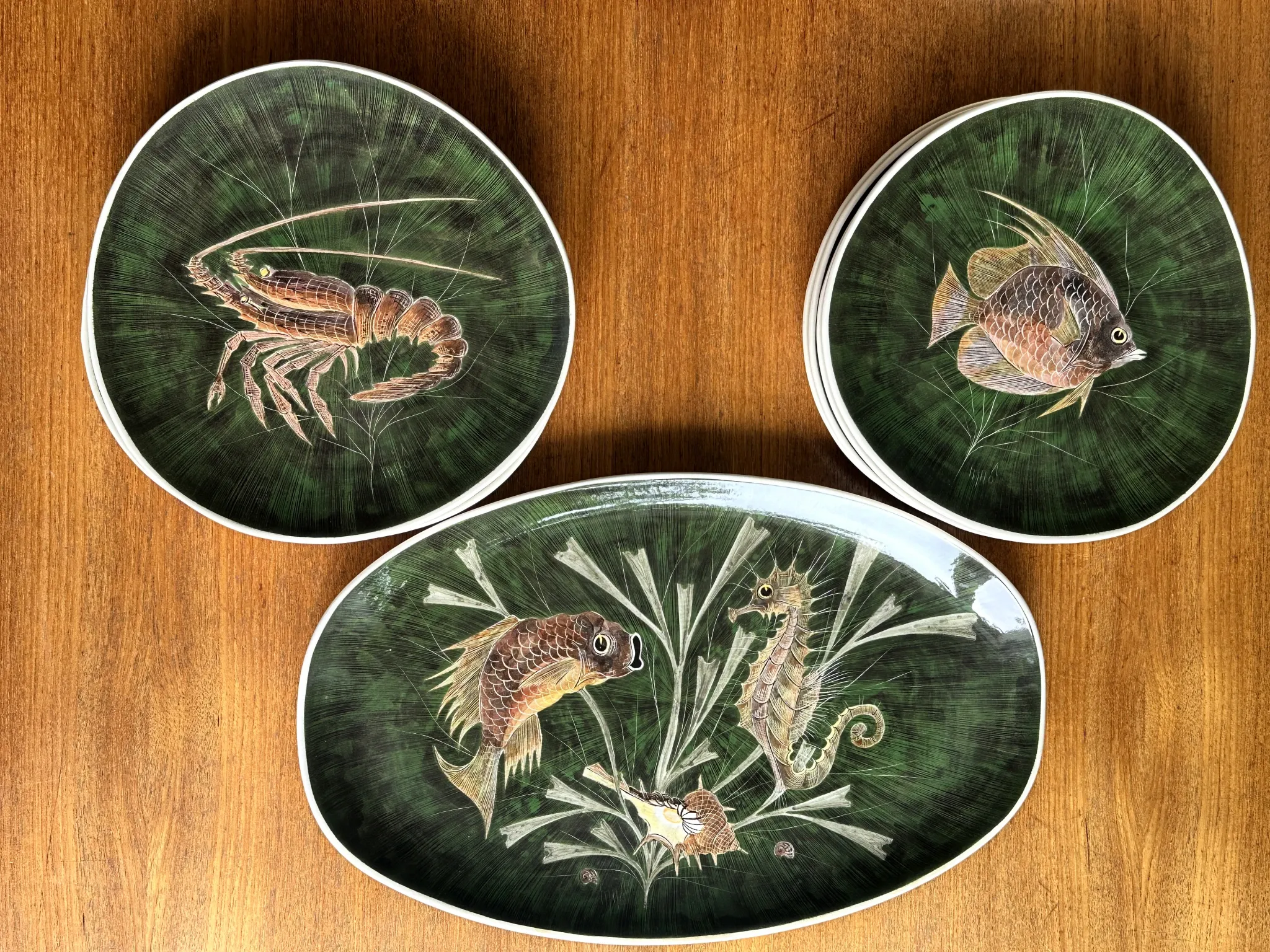 Fish service in glazed earthenware painted by hand signed Le Mao - 1960