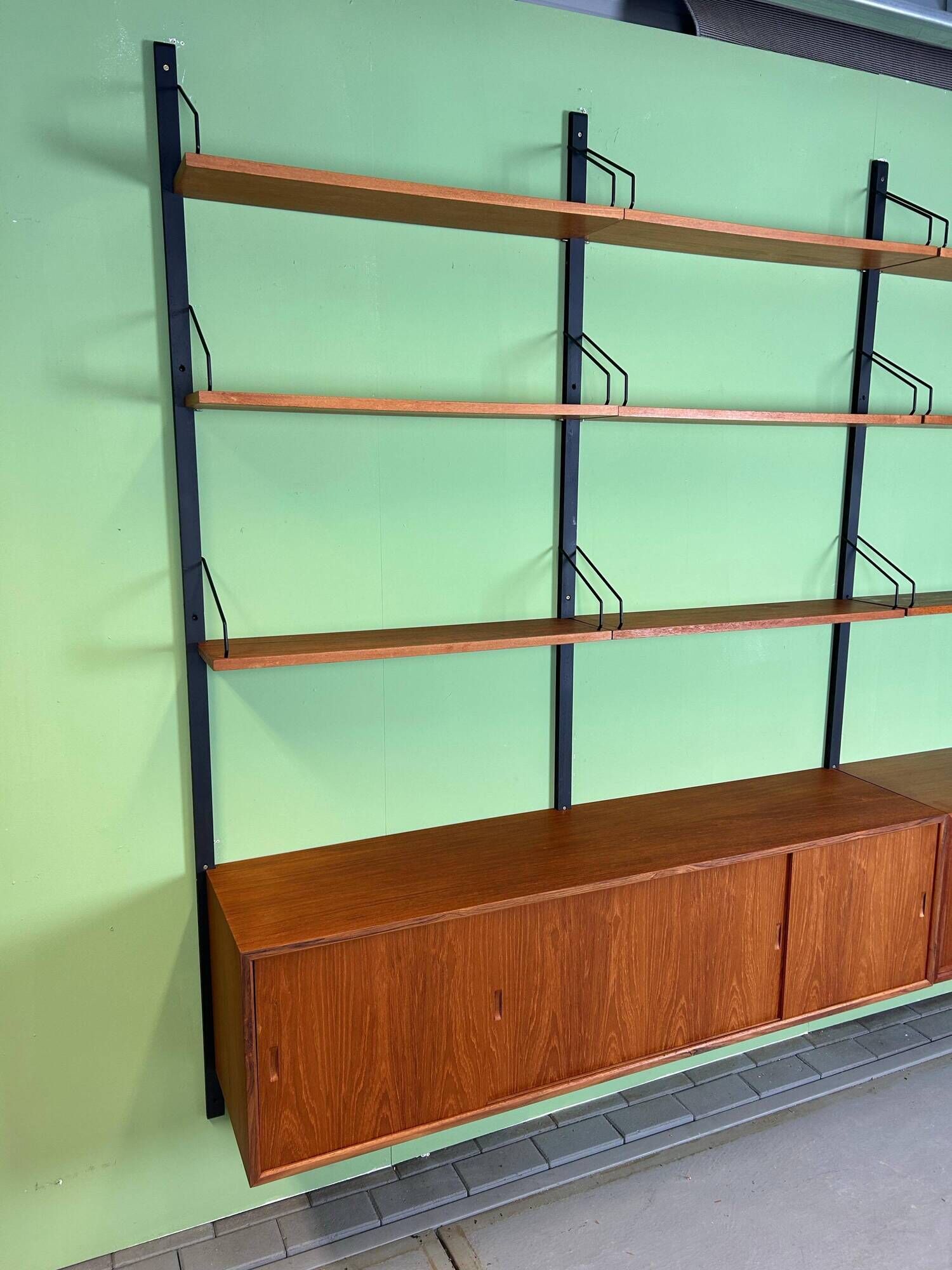 Poul Cadovius Mid- Century Modern Modular Teak Wall Unit Shelving for Cado