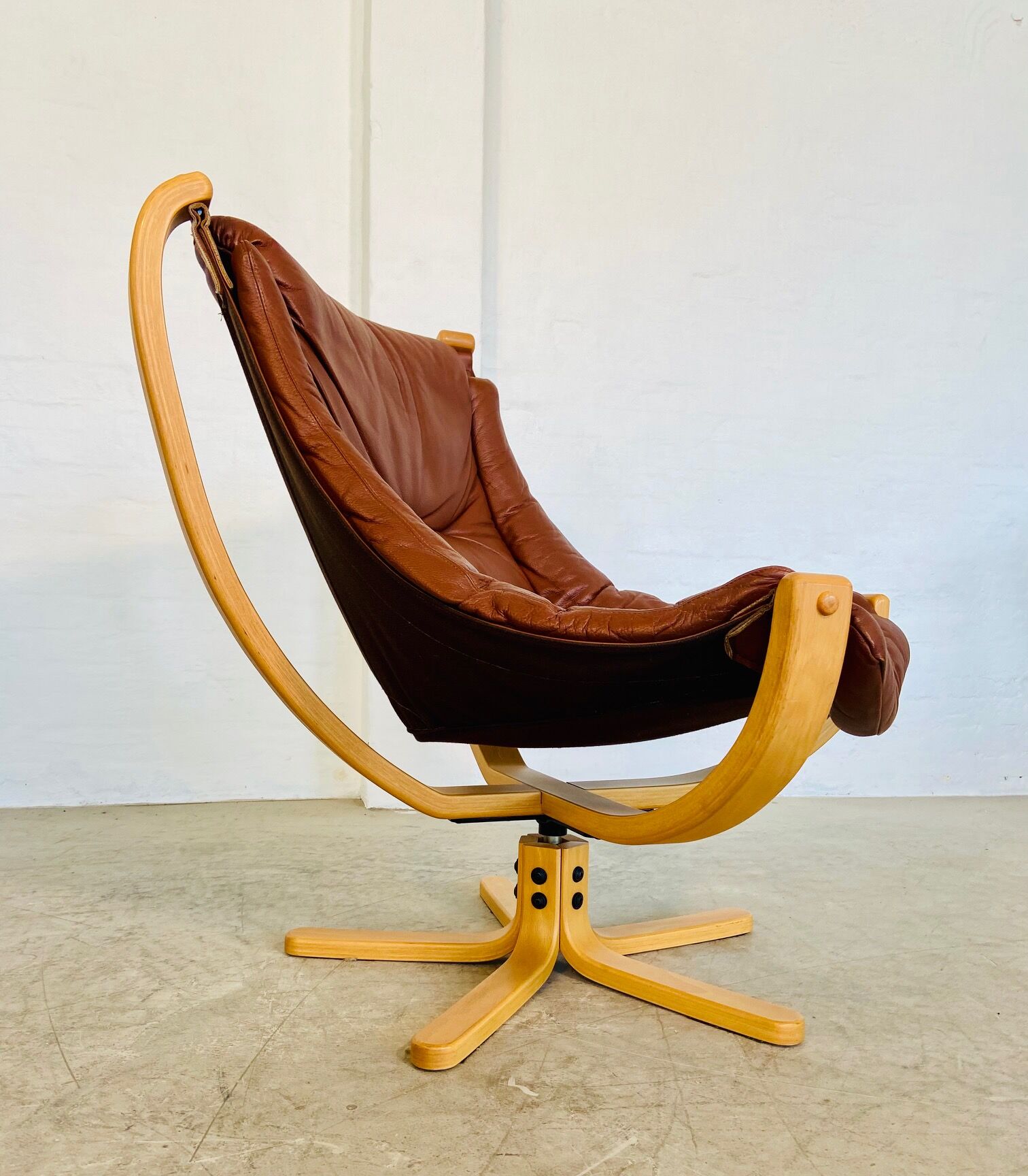 Svend Skippers vintage retro cognac leather swivel chair set 1970s