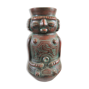 Vase anthropomorphique signé design
