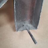 Letter of sign R metal zinc painted vintage 1950