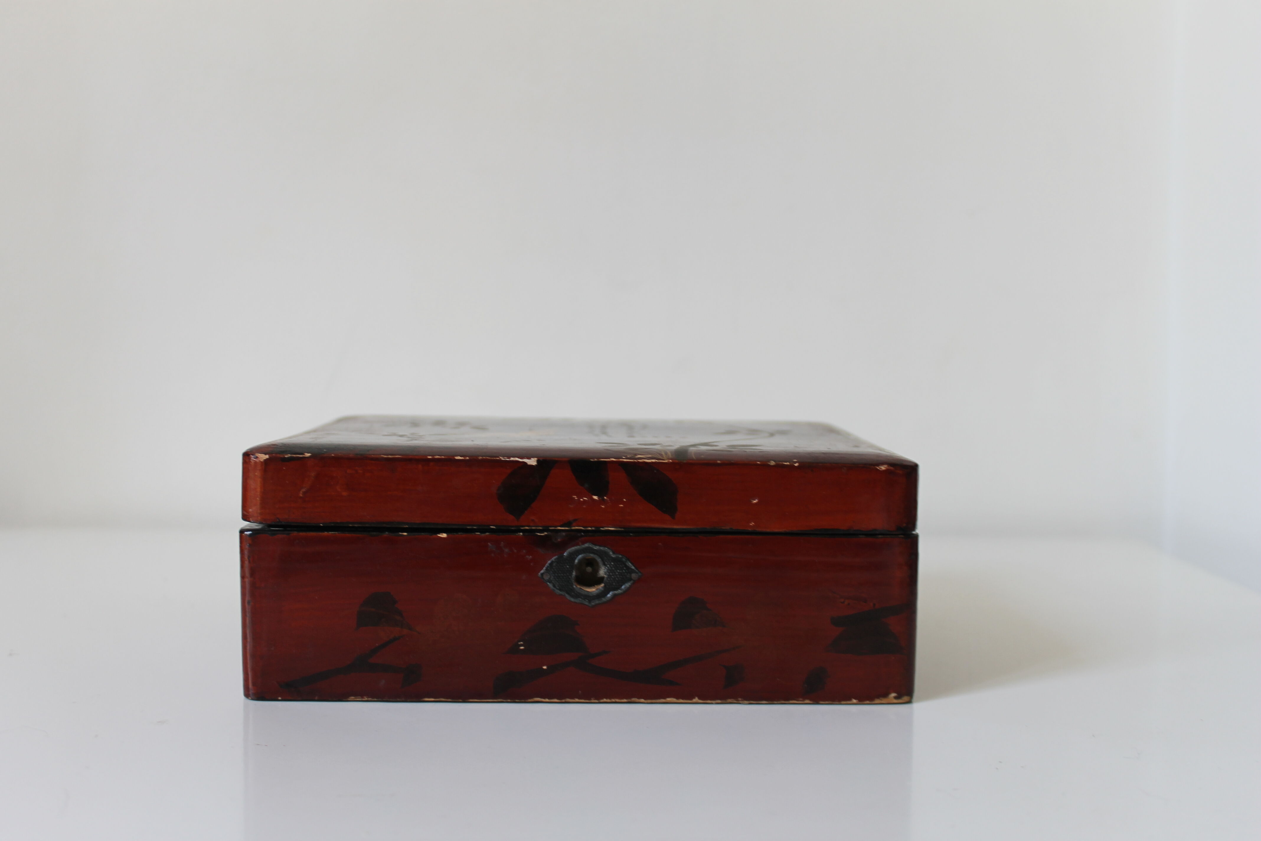 Japanese jewelry box Hiramaki lacquer