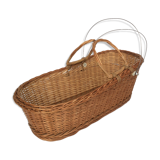 Basket wicker, his mattress and bed linens