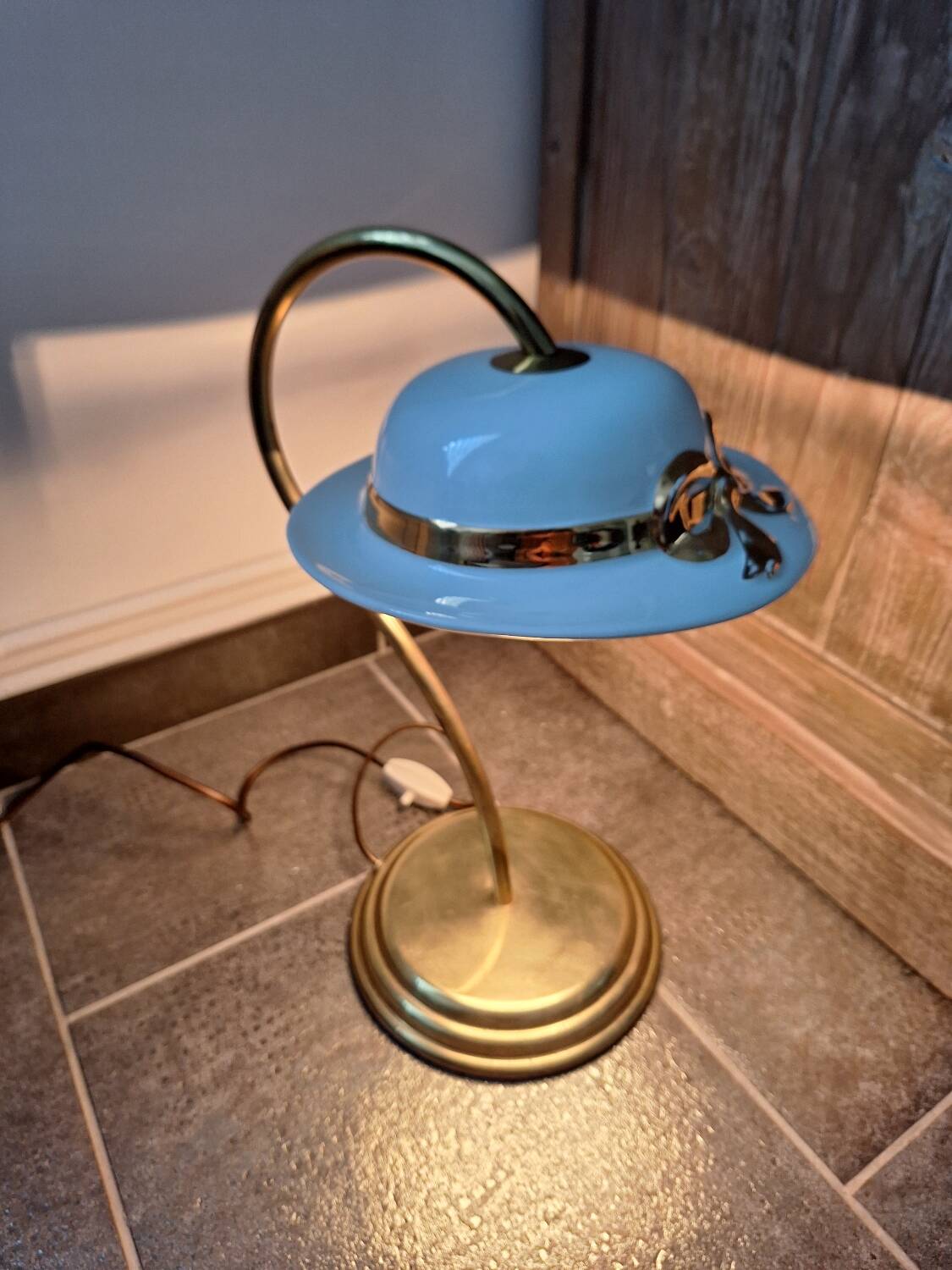 Vintage brass capeline lamp