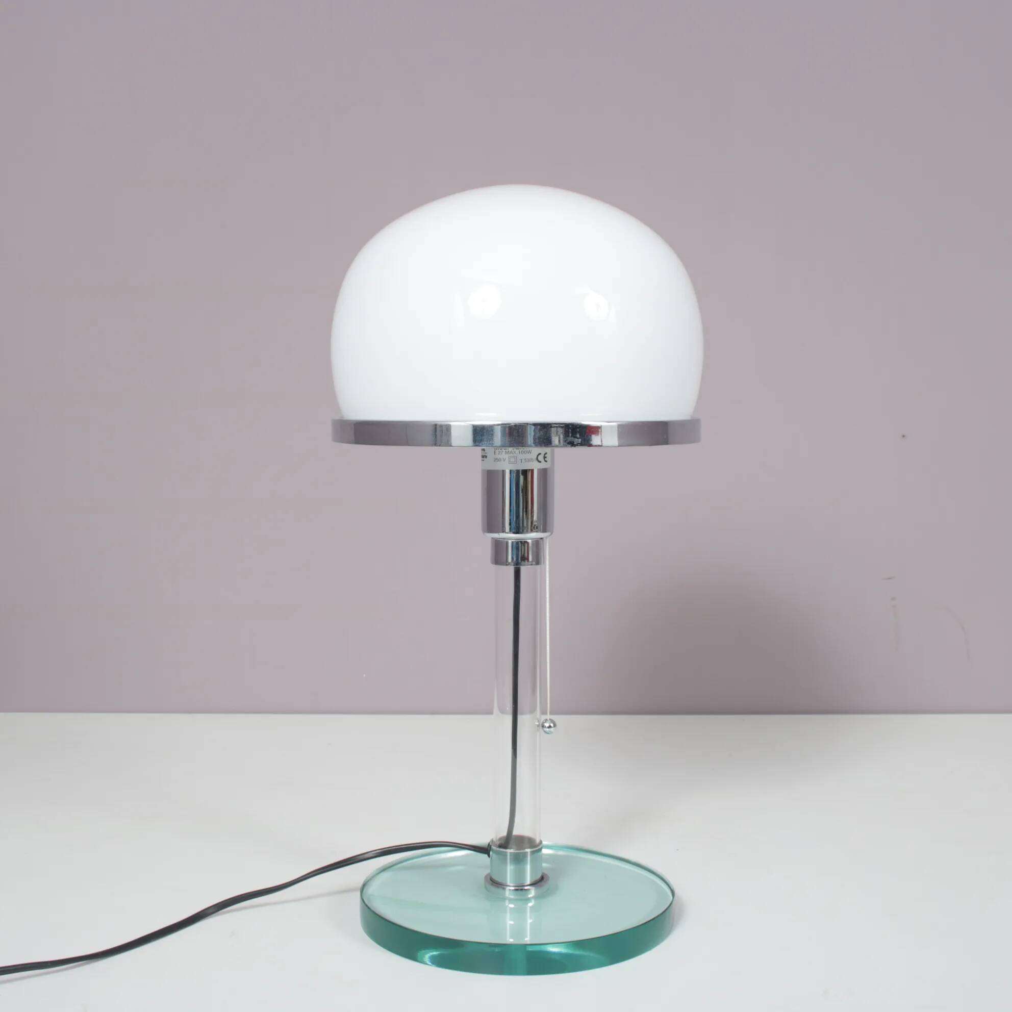 Lampe de table de style Bauhaus des années 1990, par Metalarte, Espagne