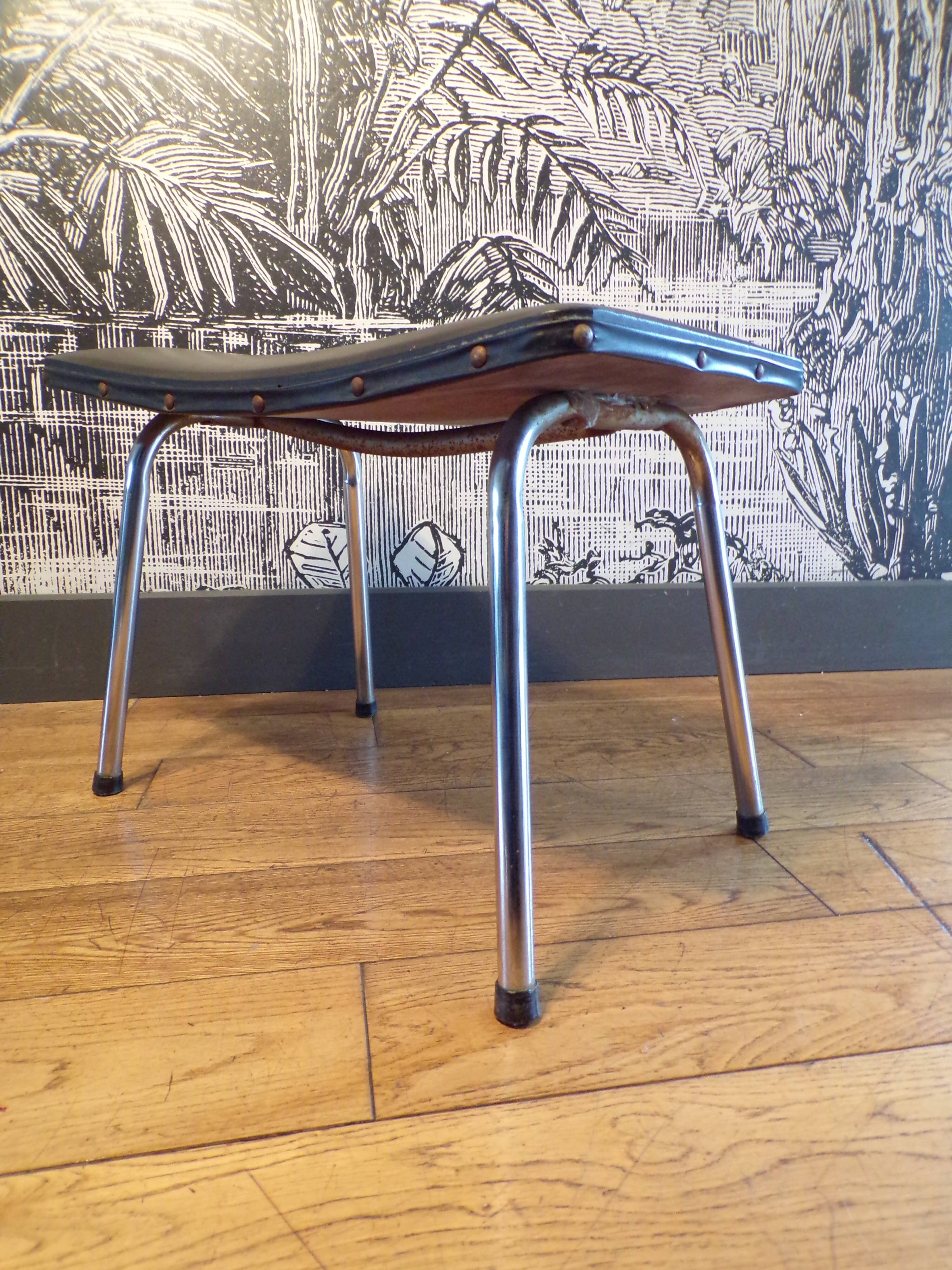 Bull stool by Pierre Guariche for Meurop