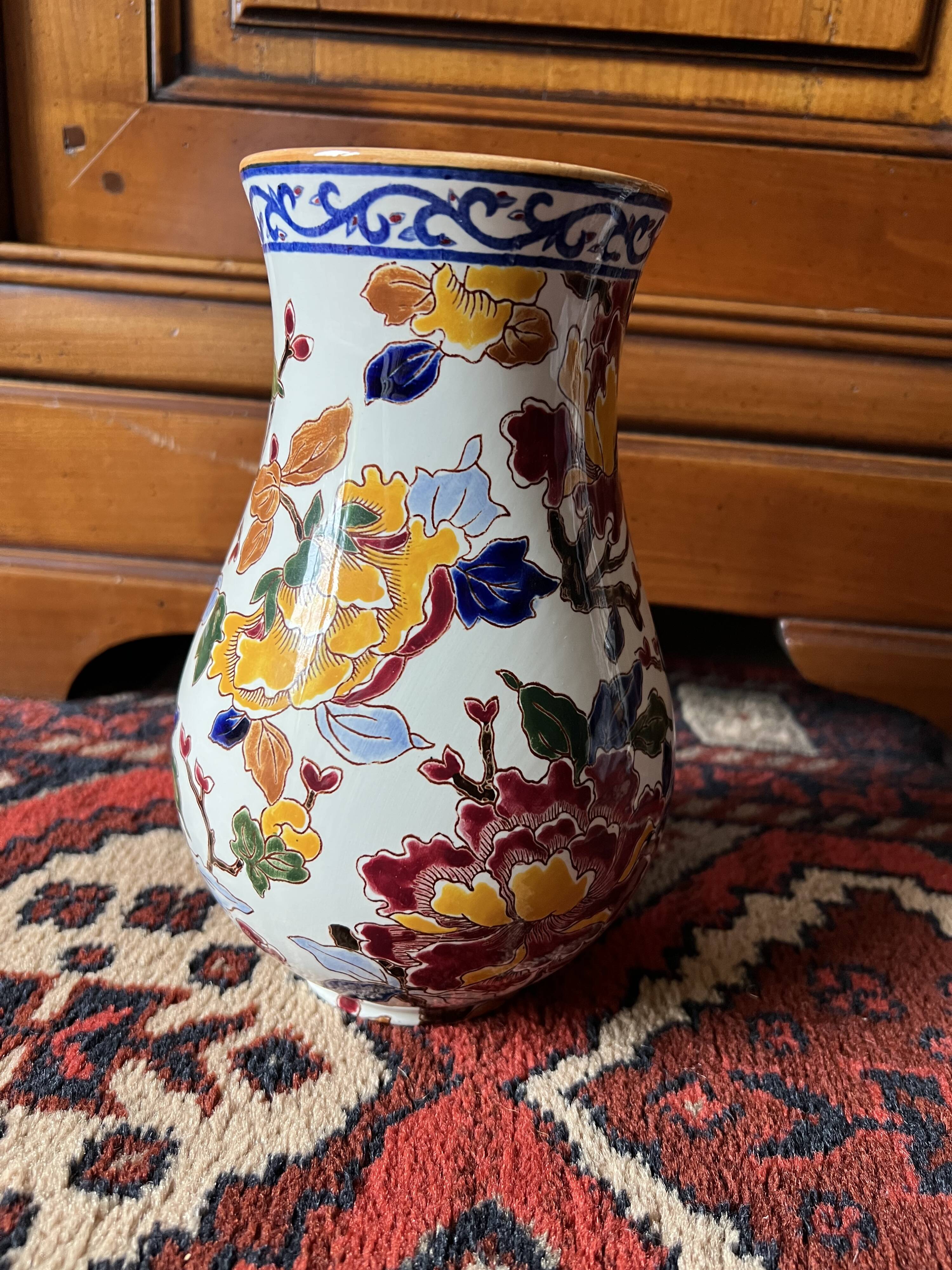 Gien vase