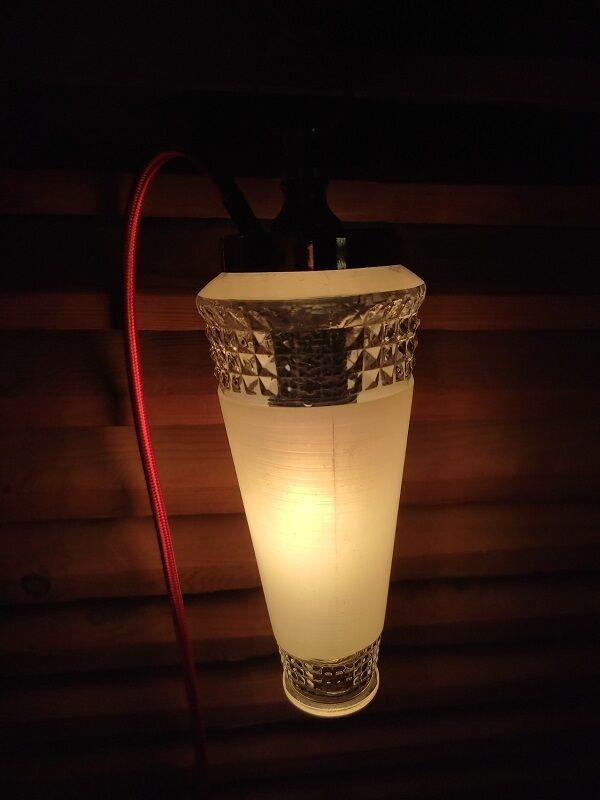 Walker lamp lampshade tulip glass diamond tip