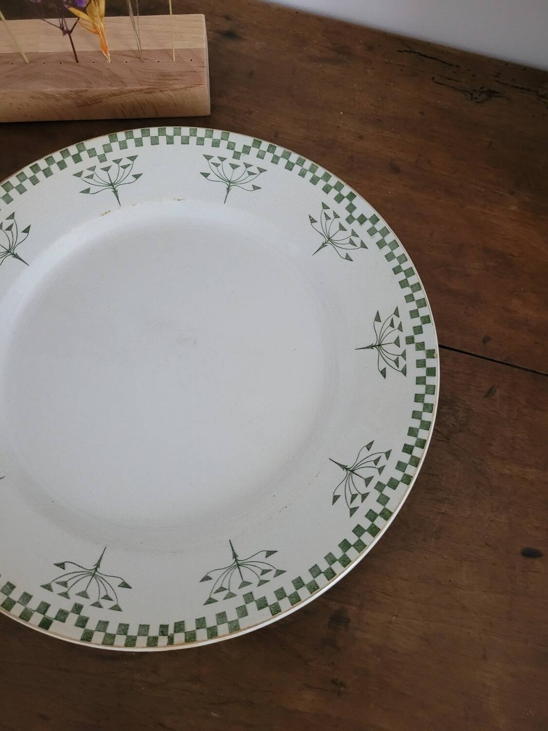 Labrador Creil and Montereau serving plate