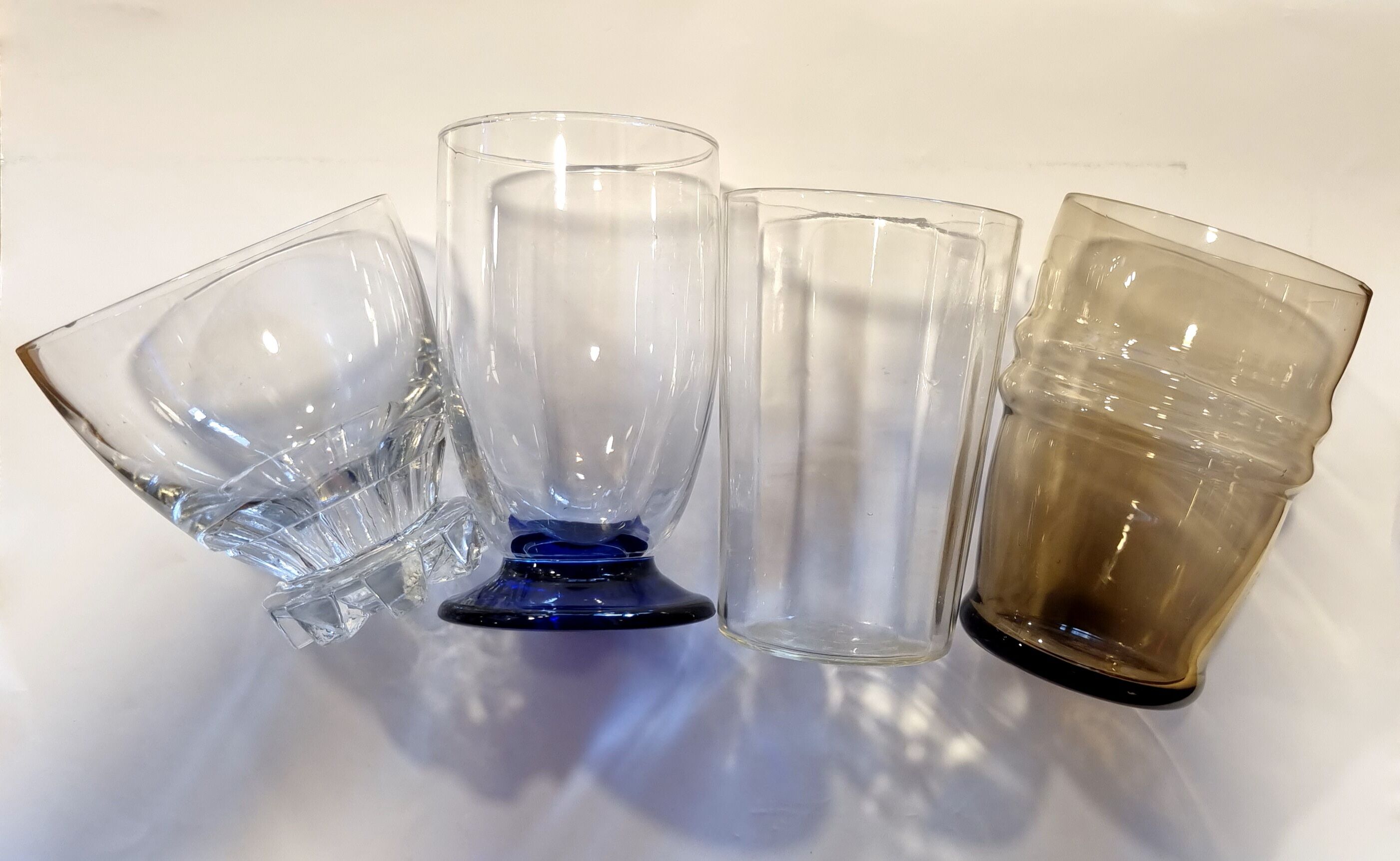 Set of 4 water cups