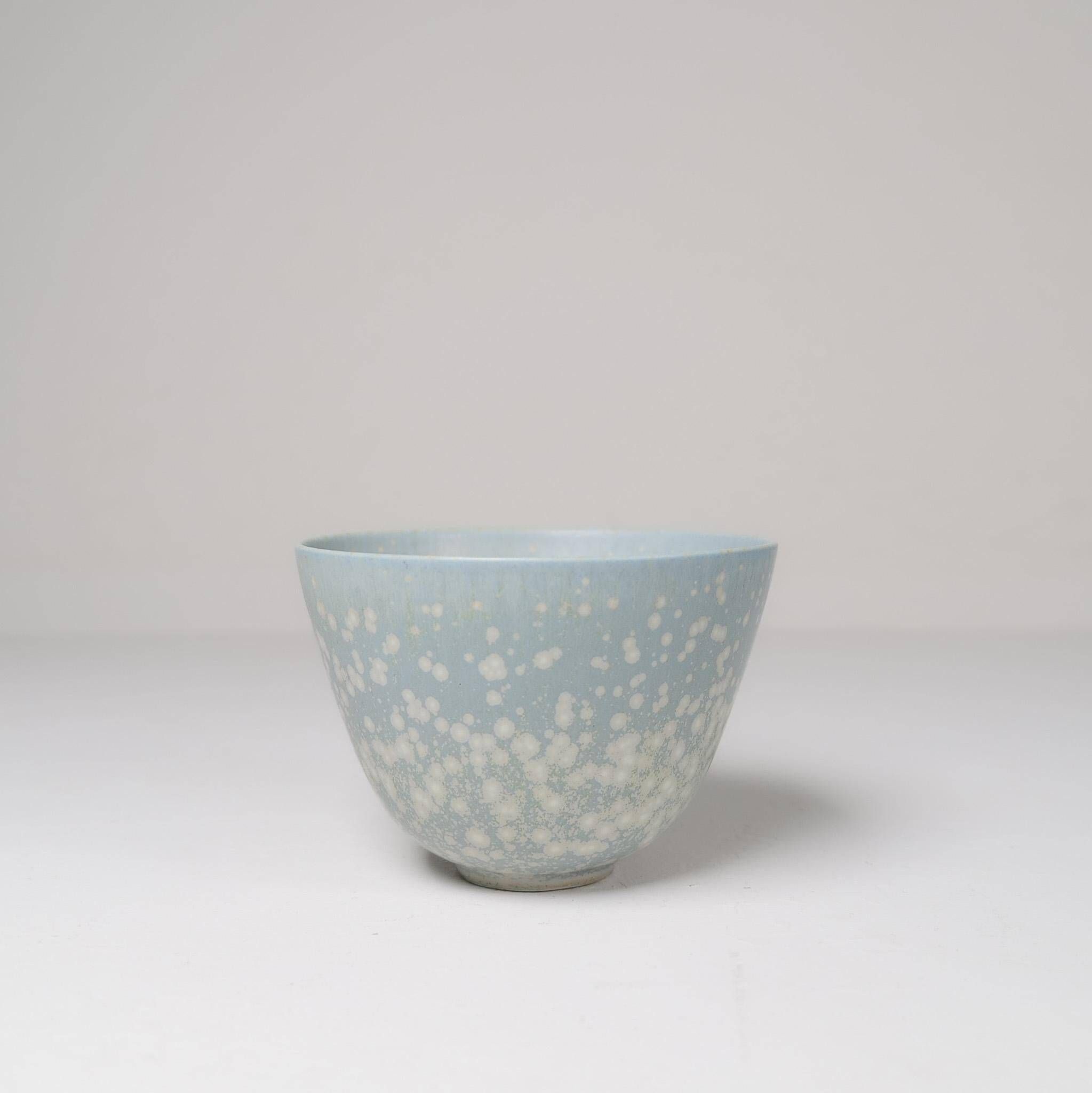 Mid-century modern three-piece ceramic set by Rörstrand, Gunnar Nylund, Sweden, 1950s.