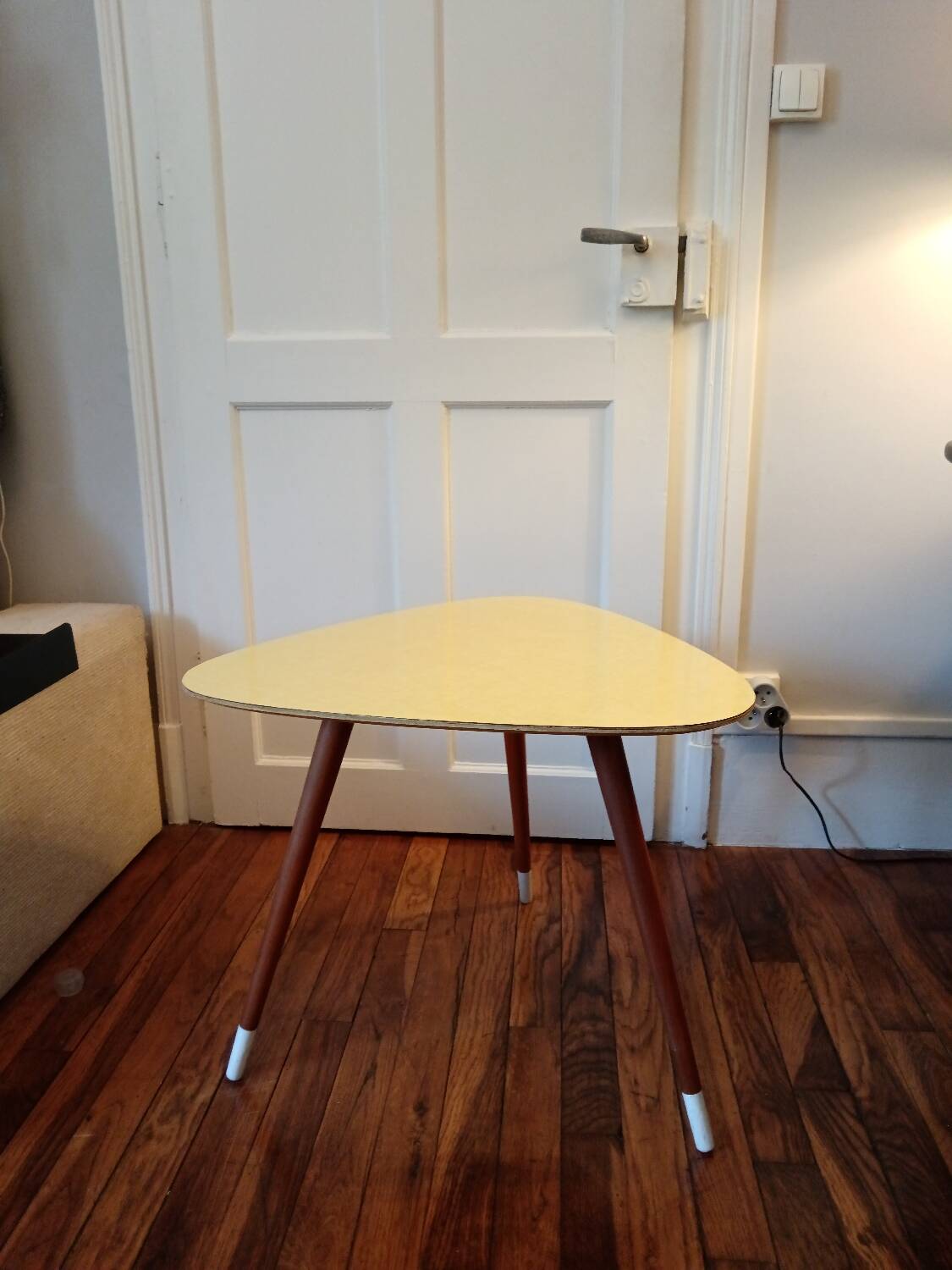 Free-form side table mediator 1950