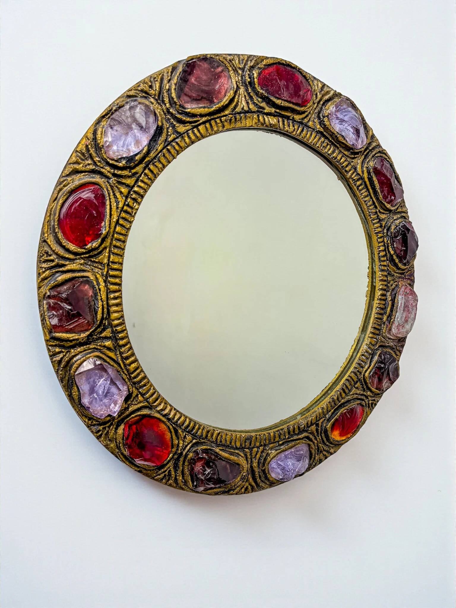 Italian mid-century mirror by Creaciones Gobesso, red & purple Murano rock crystals, 1960s