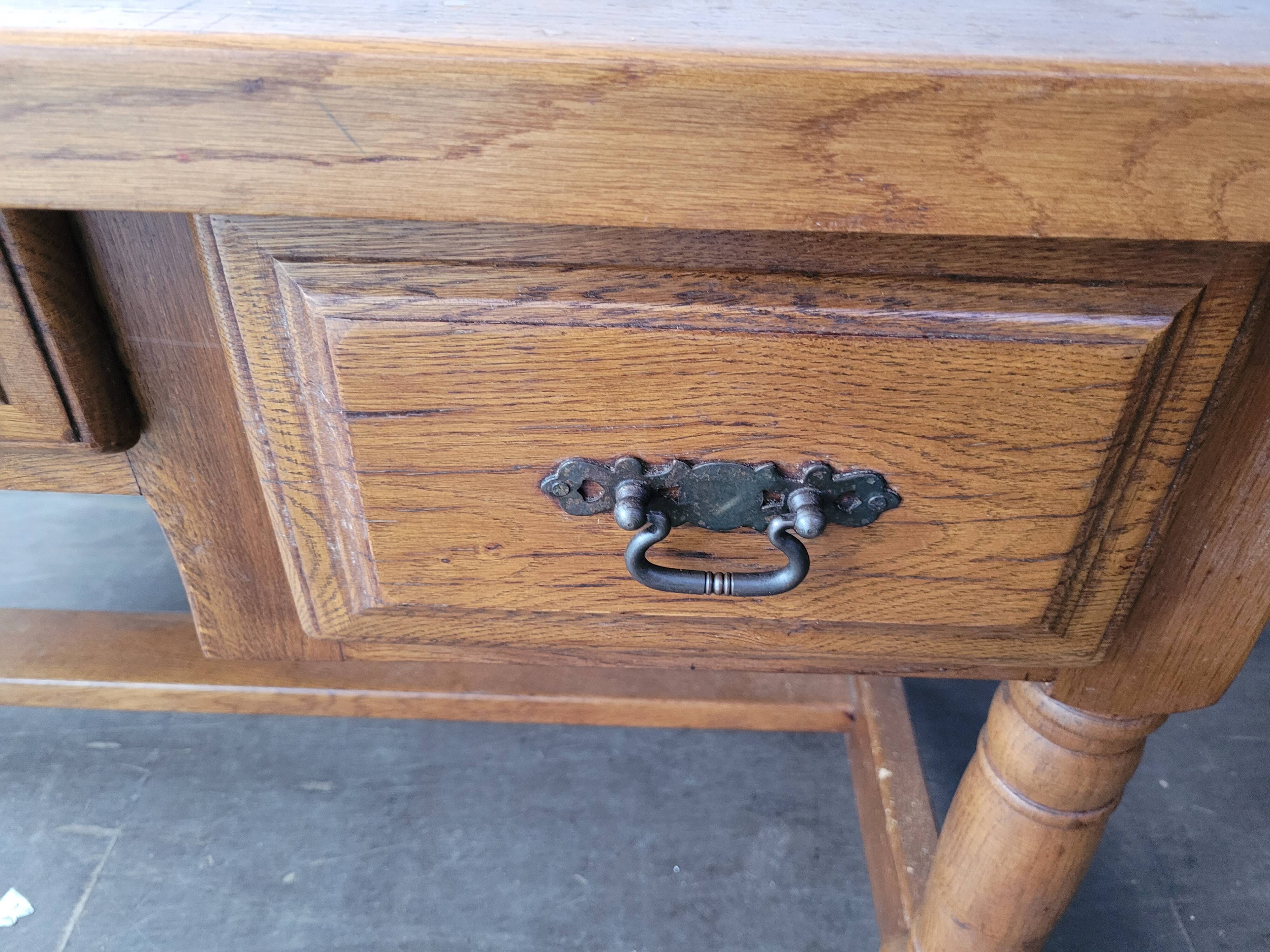 Bureau style Louis XIII
