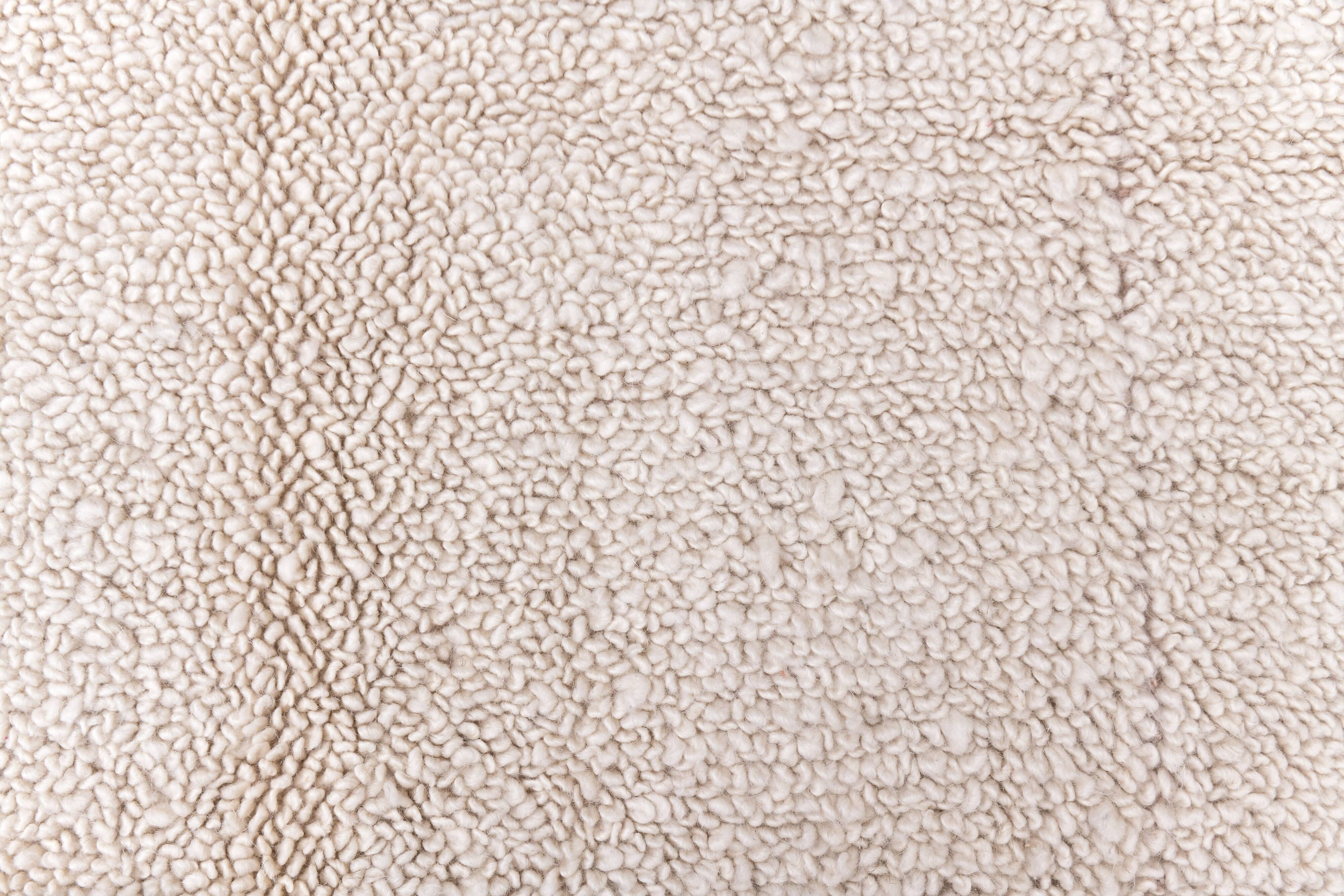 muted soft pink carpet 300x200 cm , wool pink moroccan style carpet