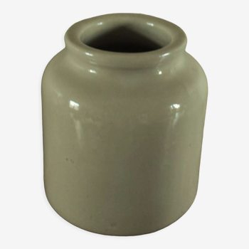 Mustard pot glazed gray sandstone