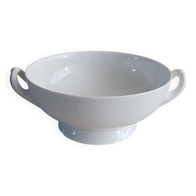 Coupe à anse en porcelaine
