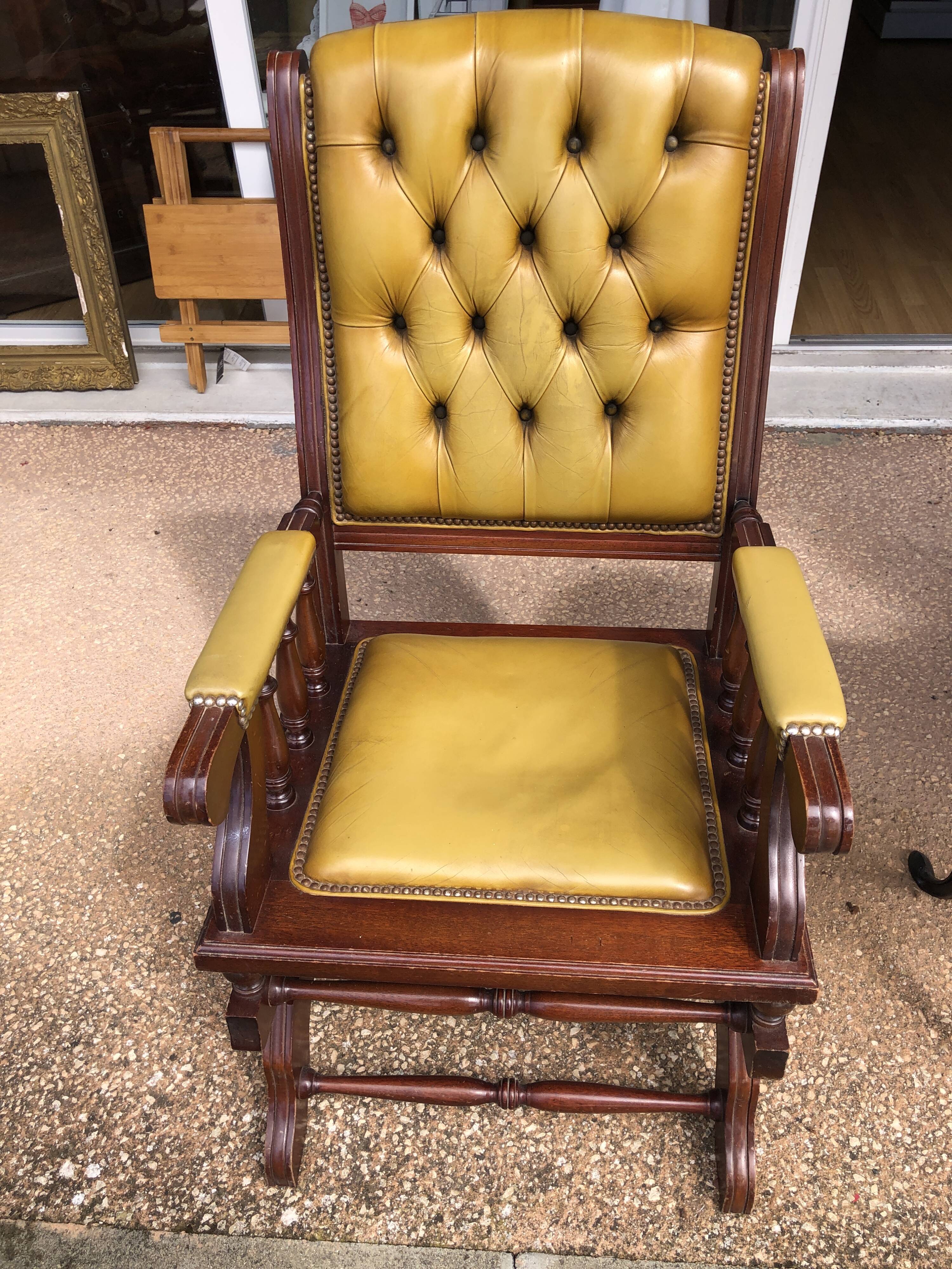 Rocking-chair chesterfield