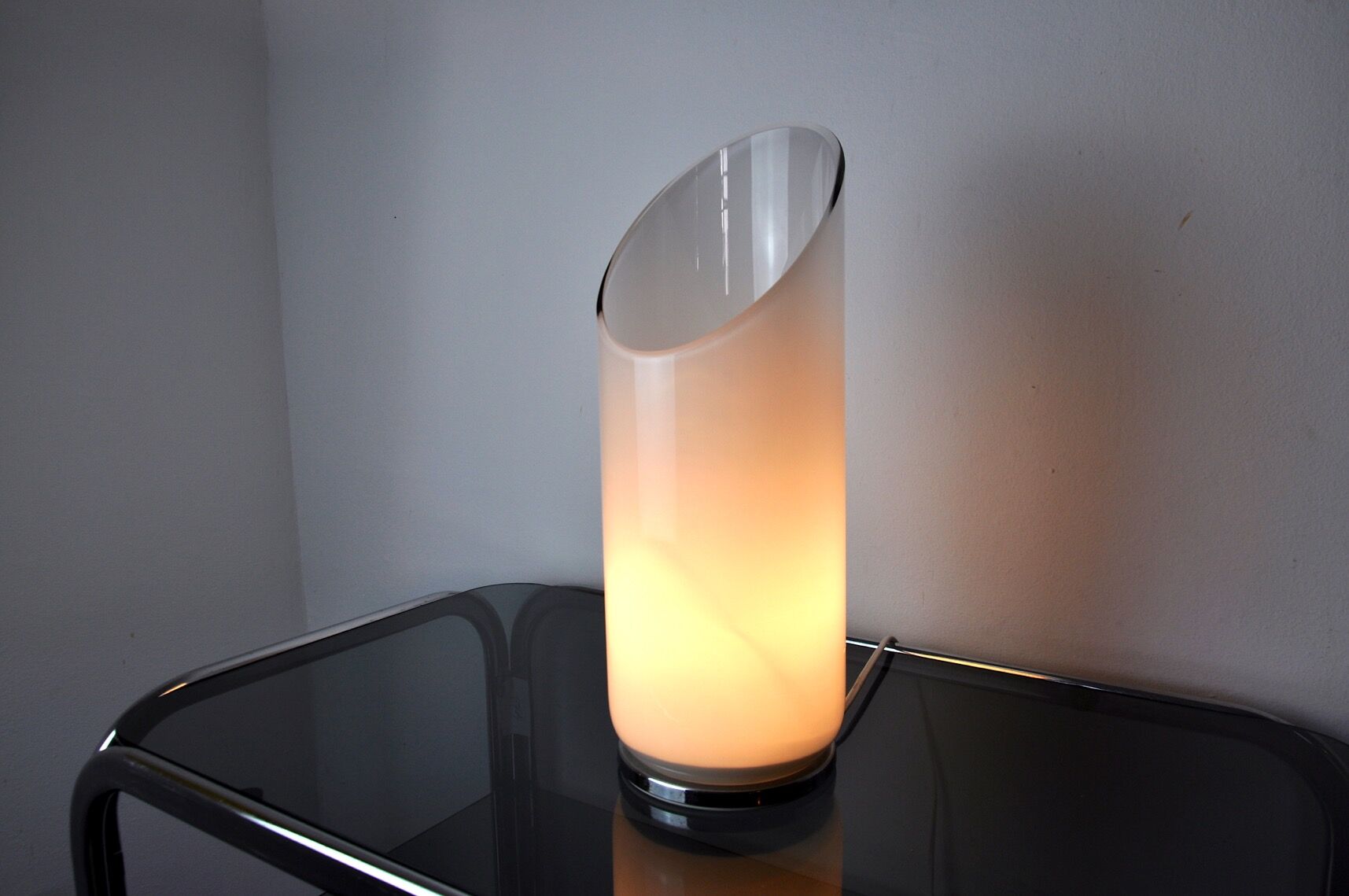 Lampe Tubulaire par Murano Mazzega, verre opaque, Italie, 1960