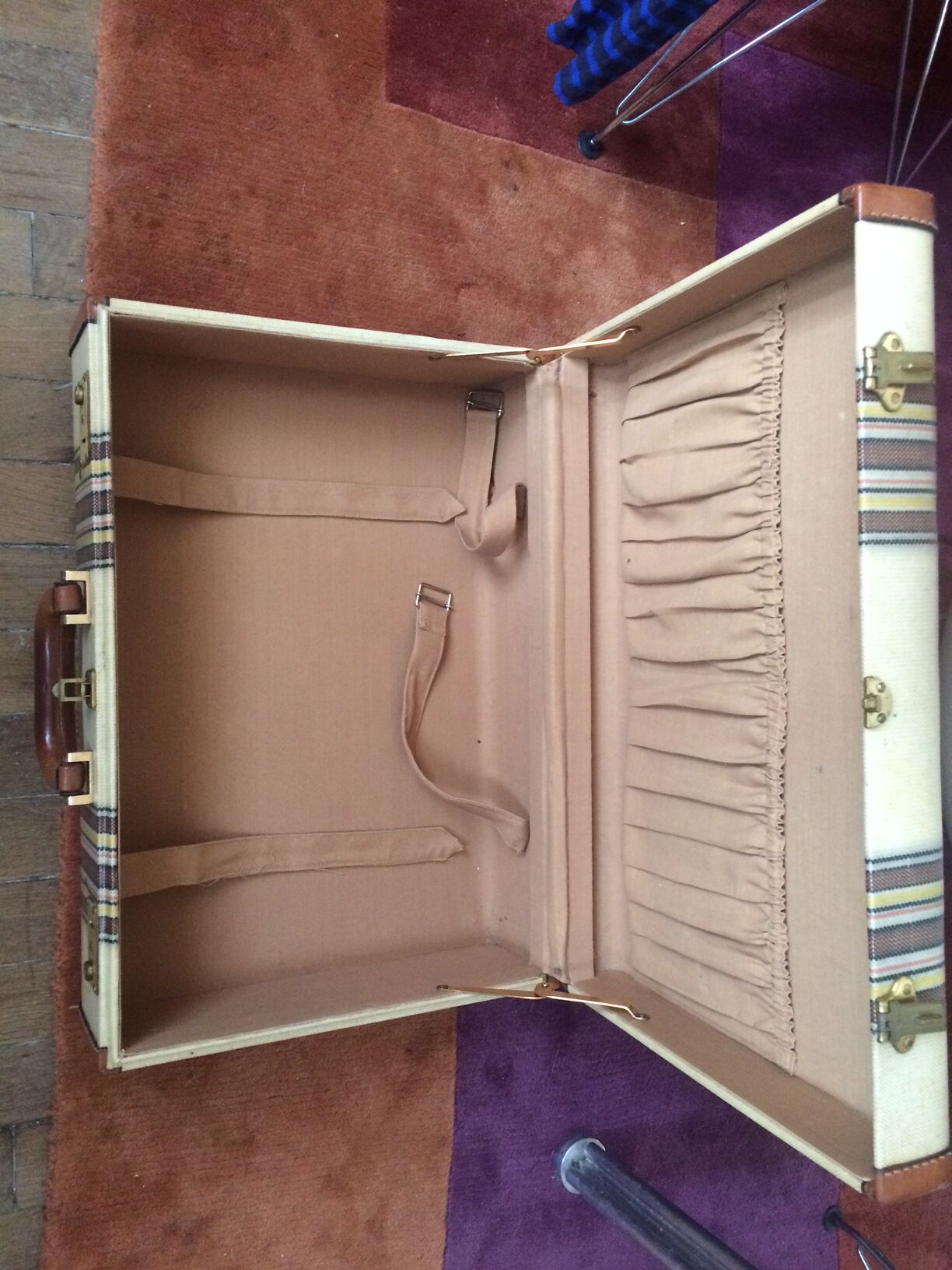 SIRIO Italy brand fabric and leather case