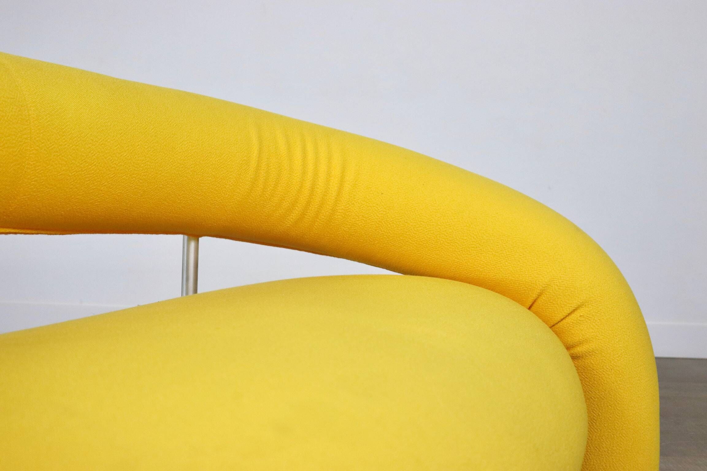 Sculptural Tube Sofa, Anna & Carlo Bartoli For Rossi Di Albizzate, Italy 1990s